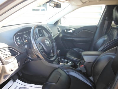 2019 Jeep Cherokee Altitude
