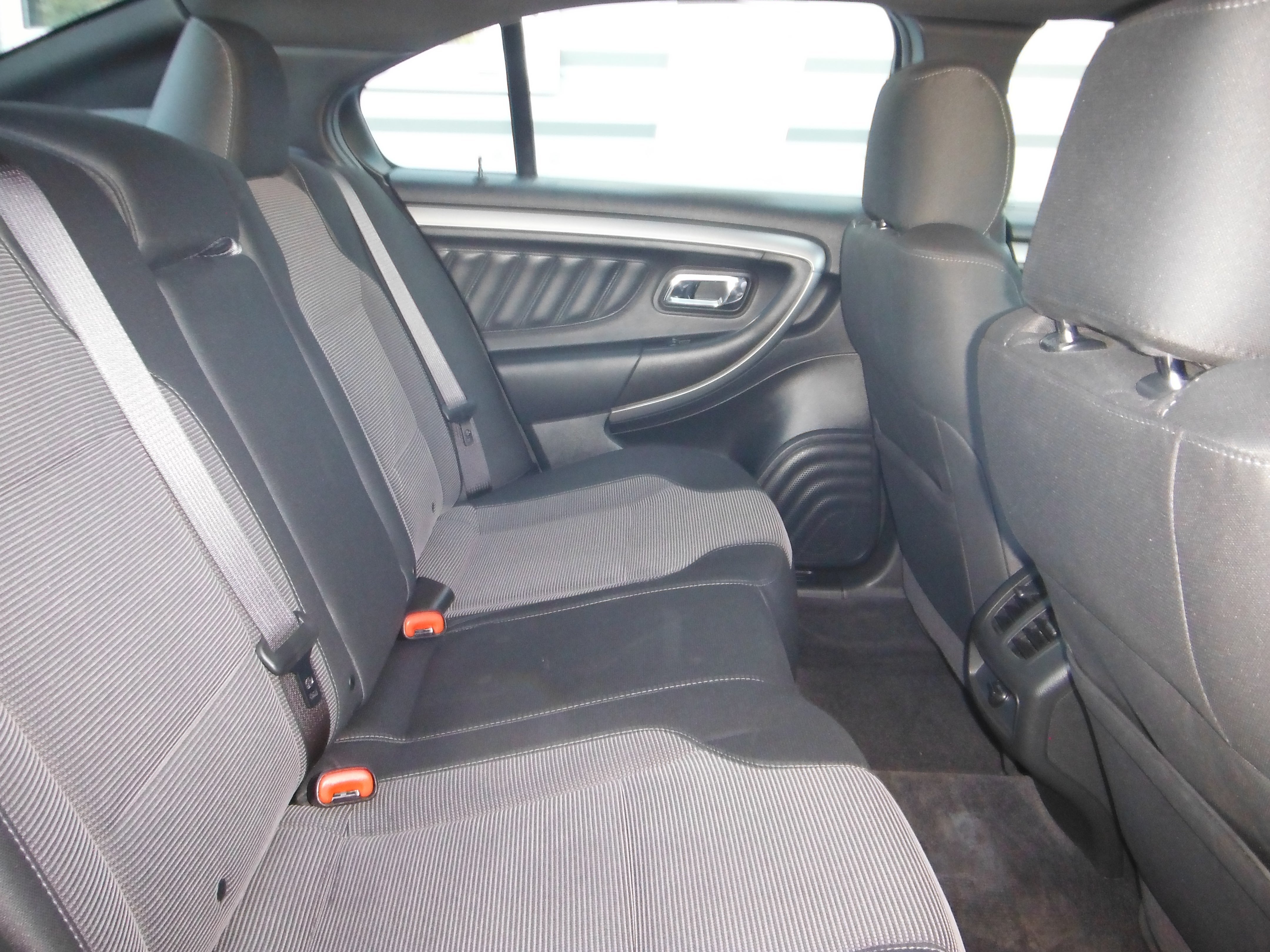 2018 Ford Taurus SEL