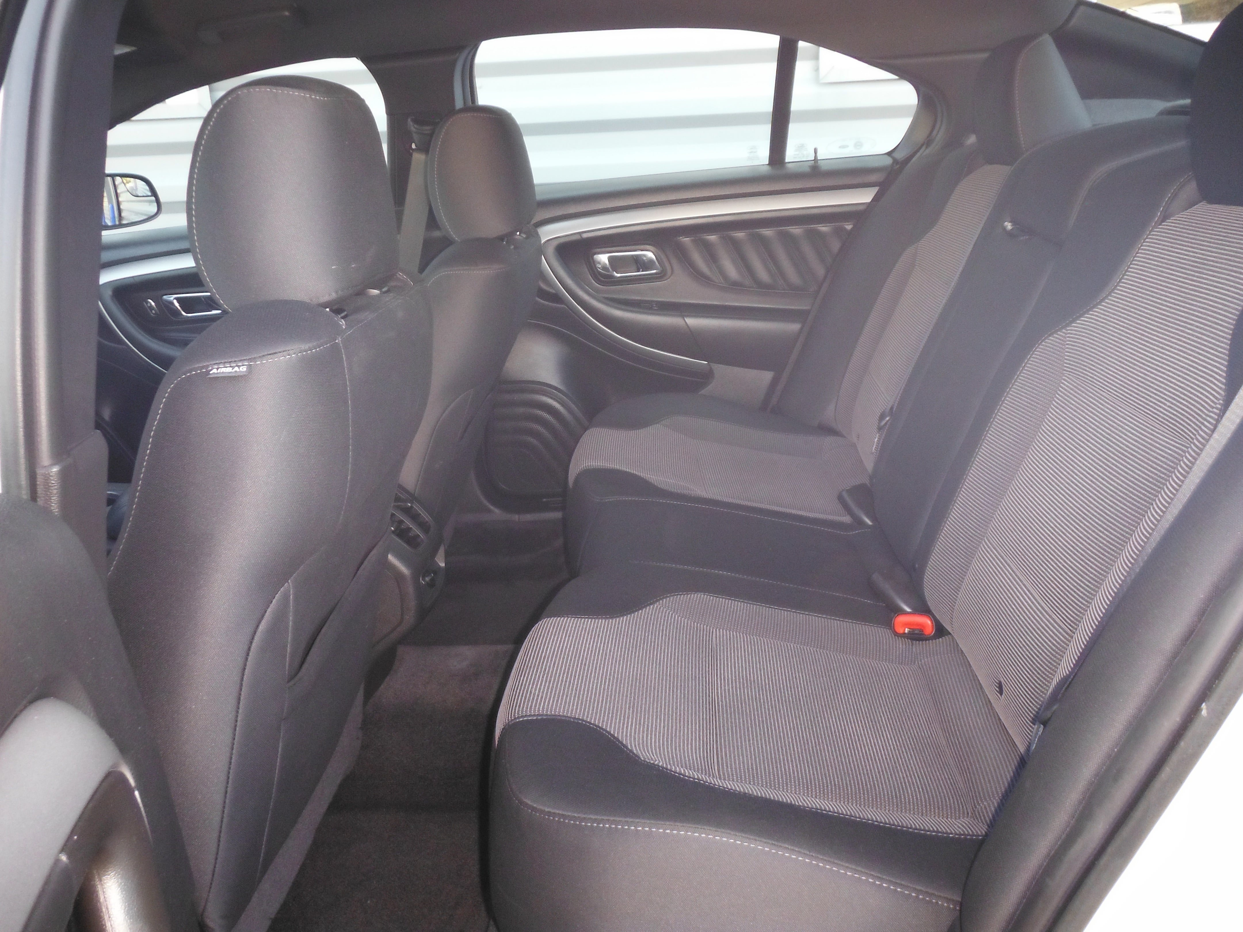 2018 Ford Taurus SEL