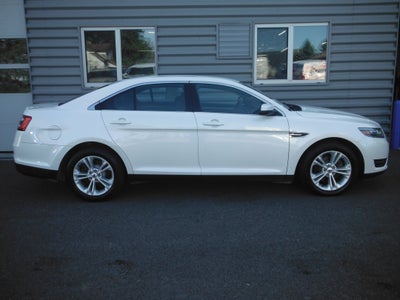 2018 Ford Taurus SEL