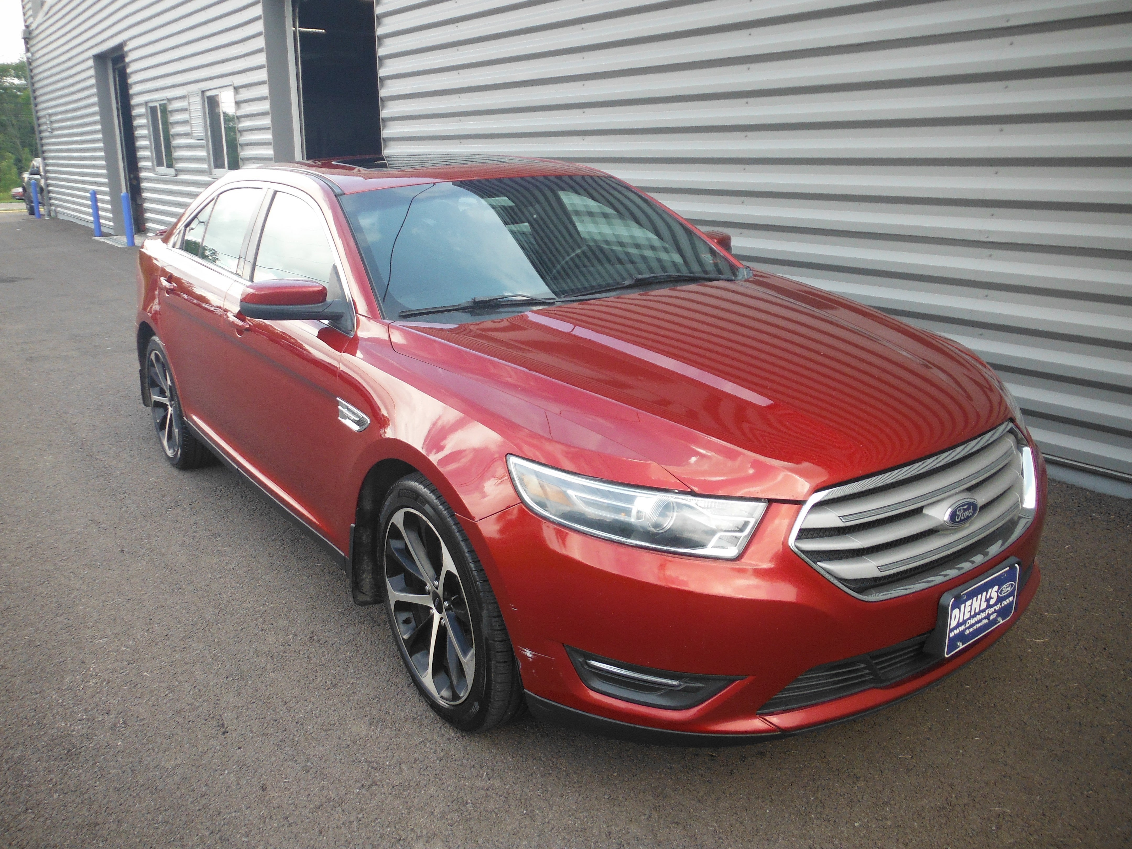 2015 Ford Taurus SEL