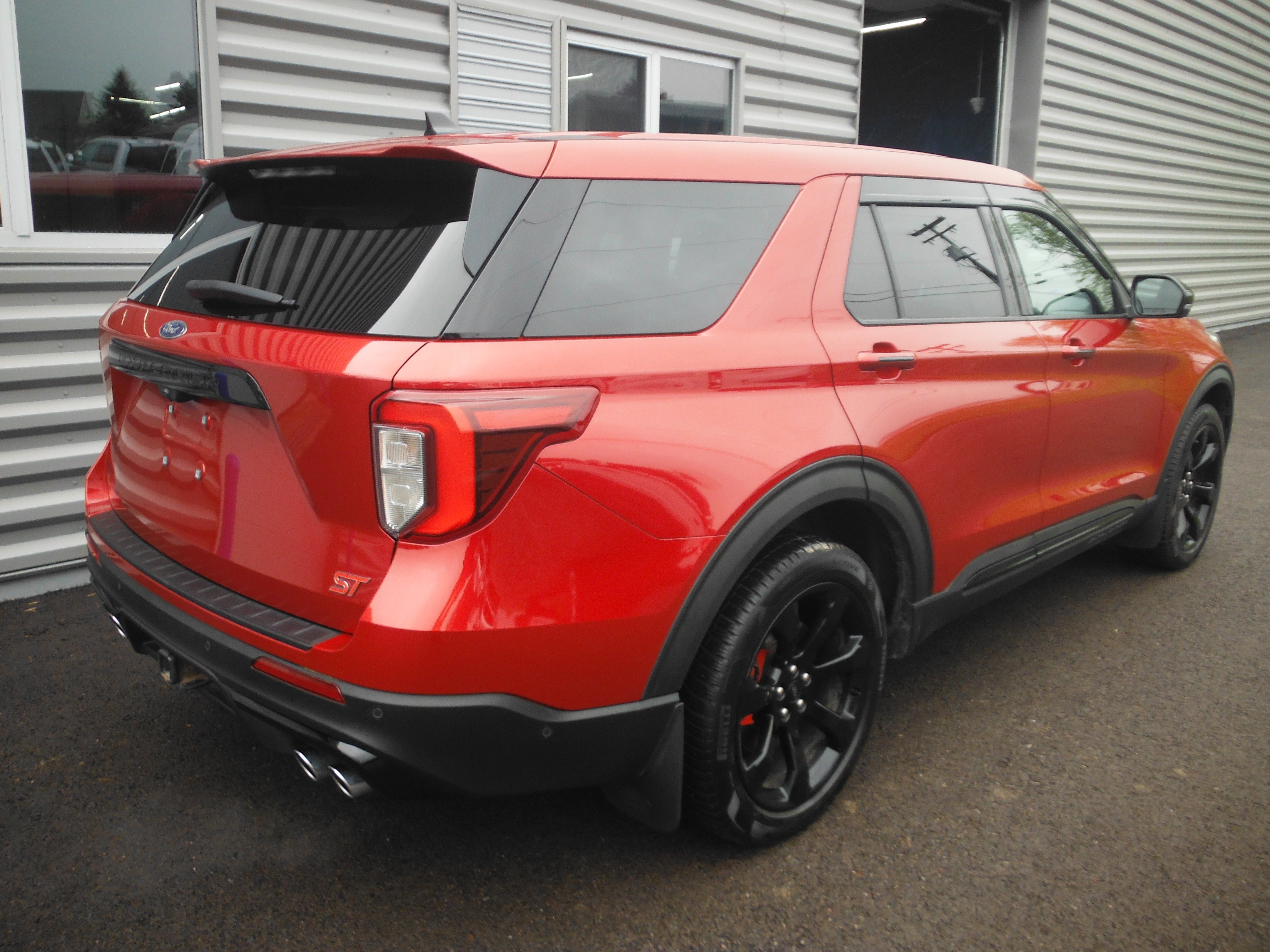 2021 Ford Explorer ST