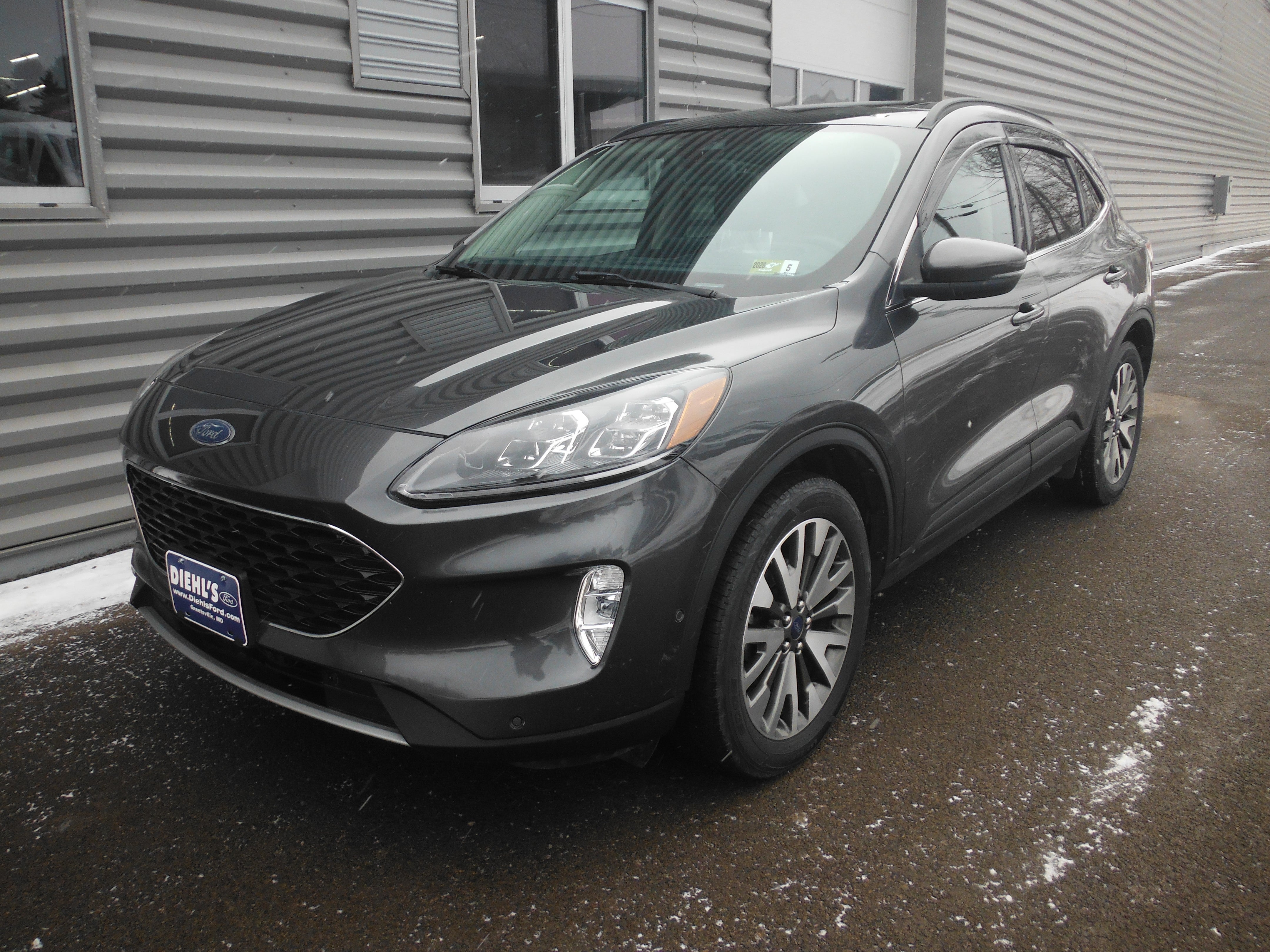 2020 Ford Escape Titanium