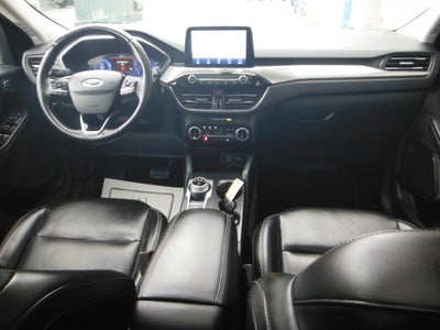 2022 Ford Escape Titanium