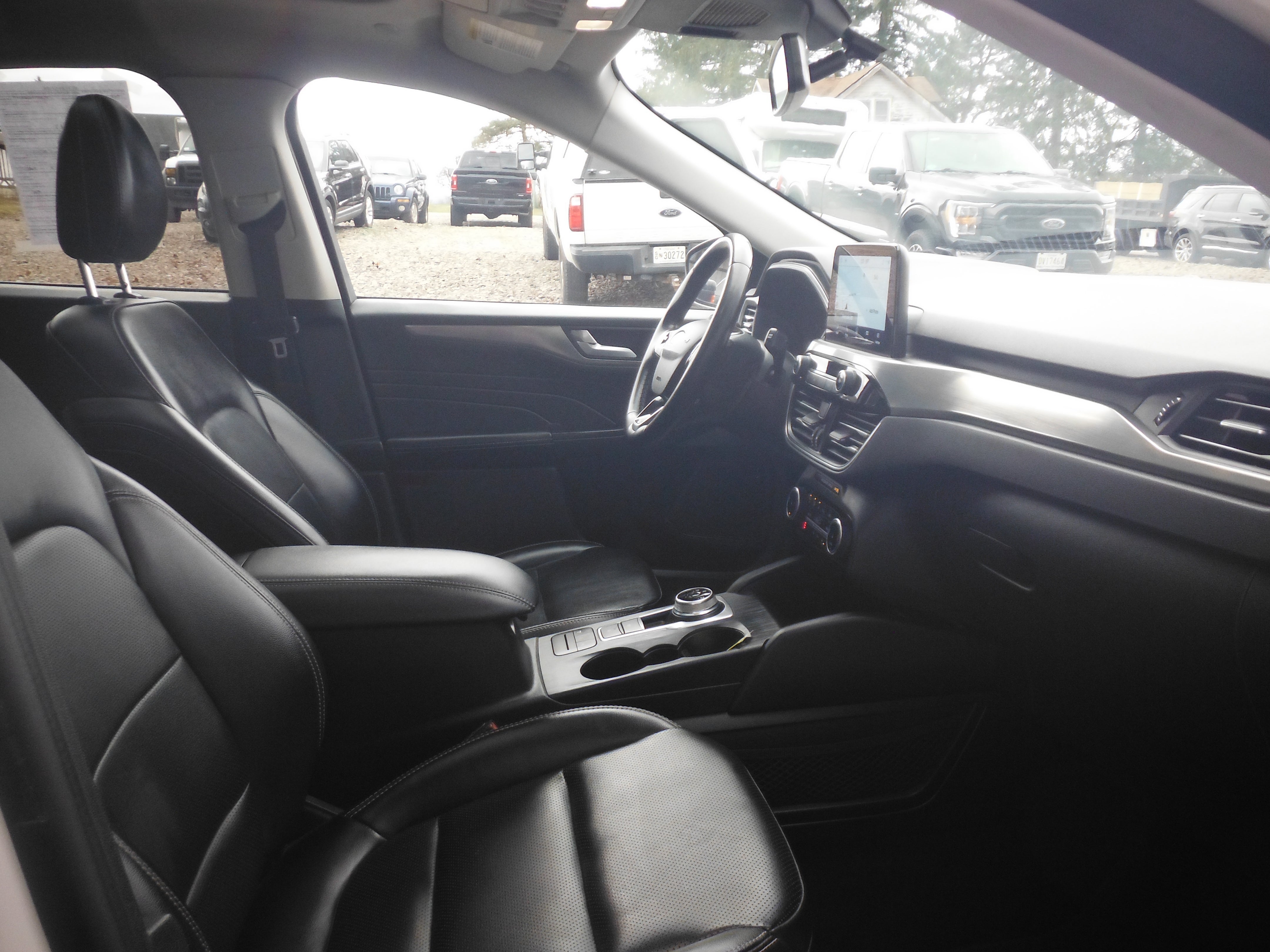 2022 Ford Escape Titanium