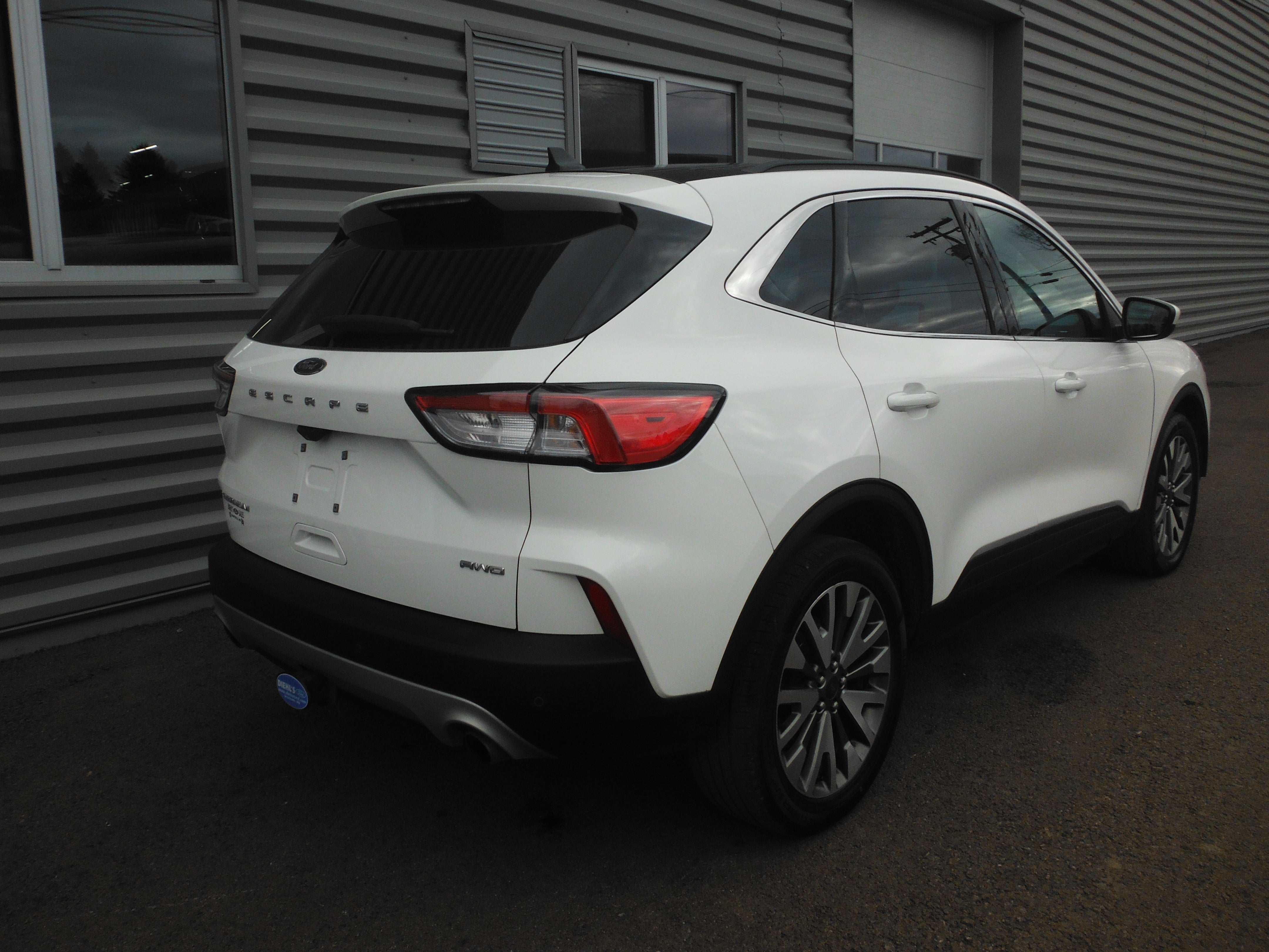 2022 Ford Escape Titanium