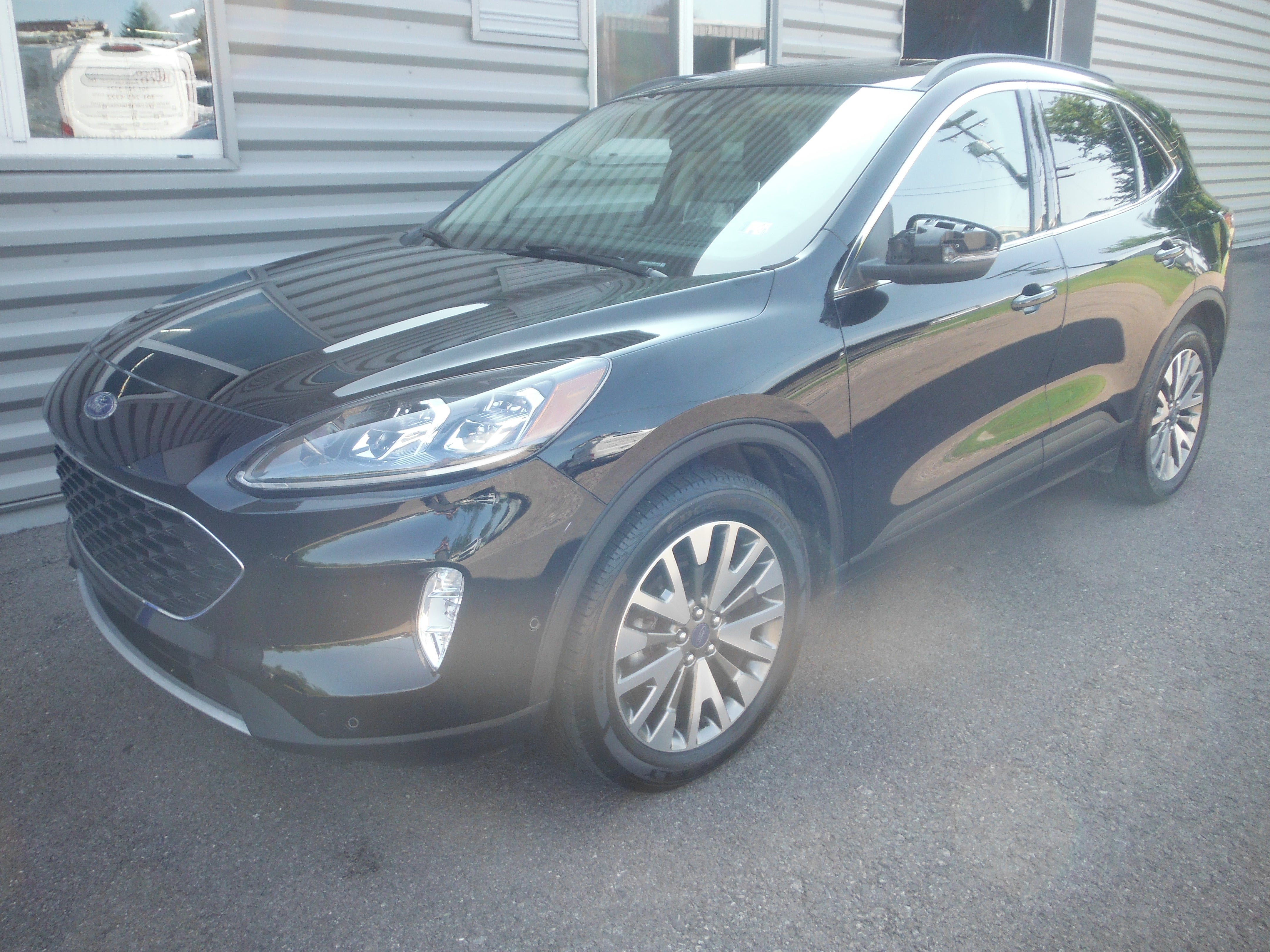 2020 Ford Escape Titanium