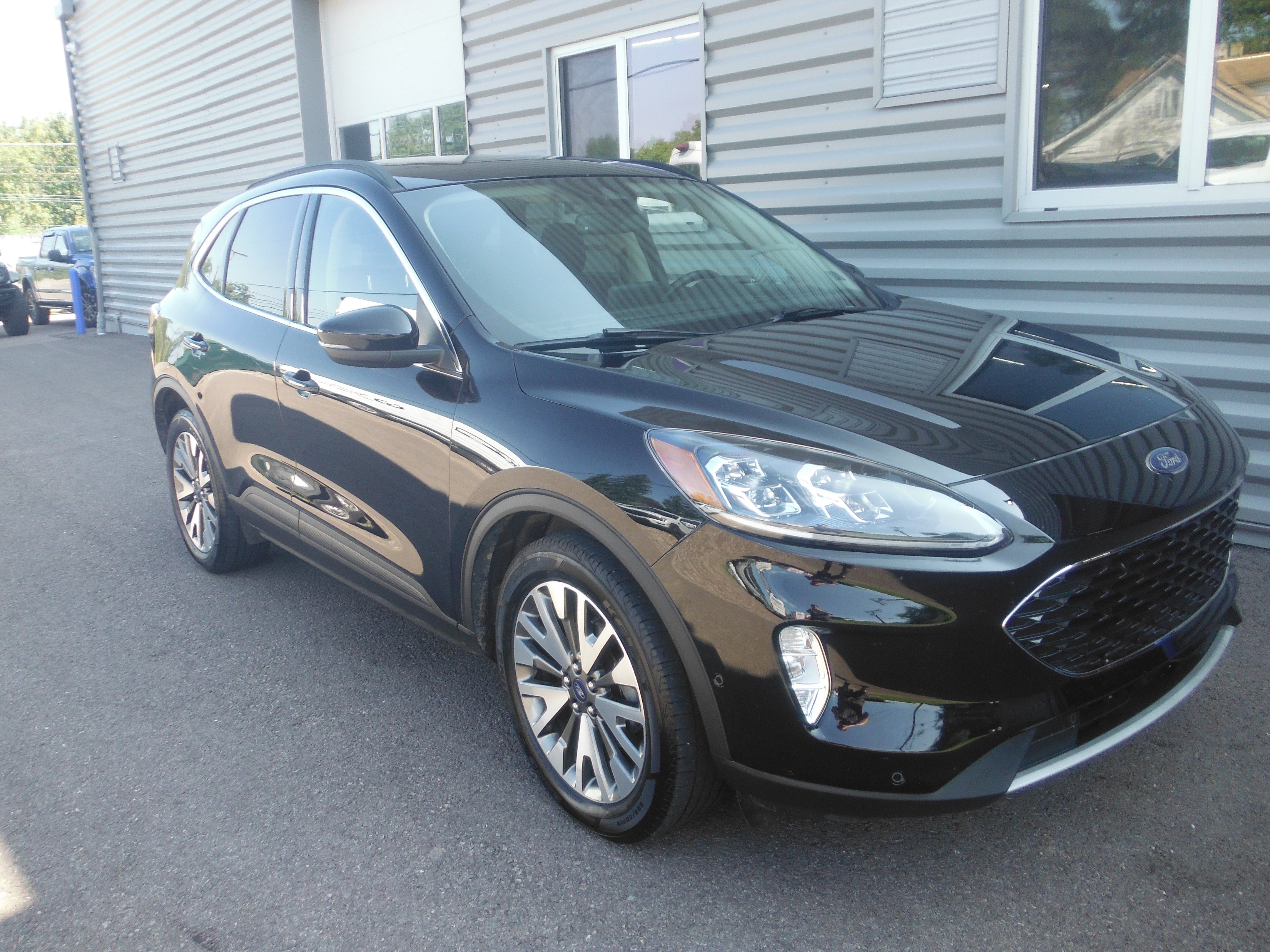 2020 Ford Escape Titanium