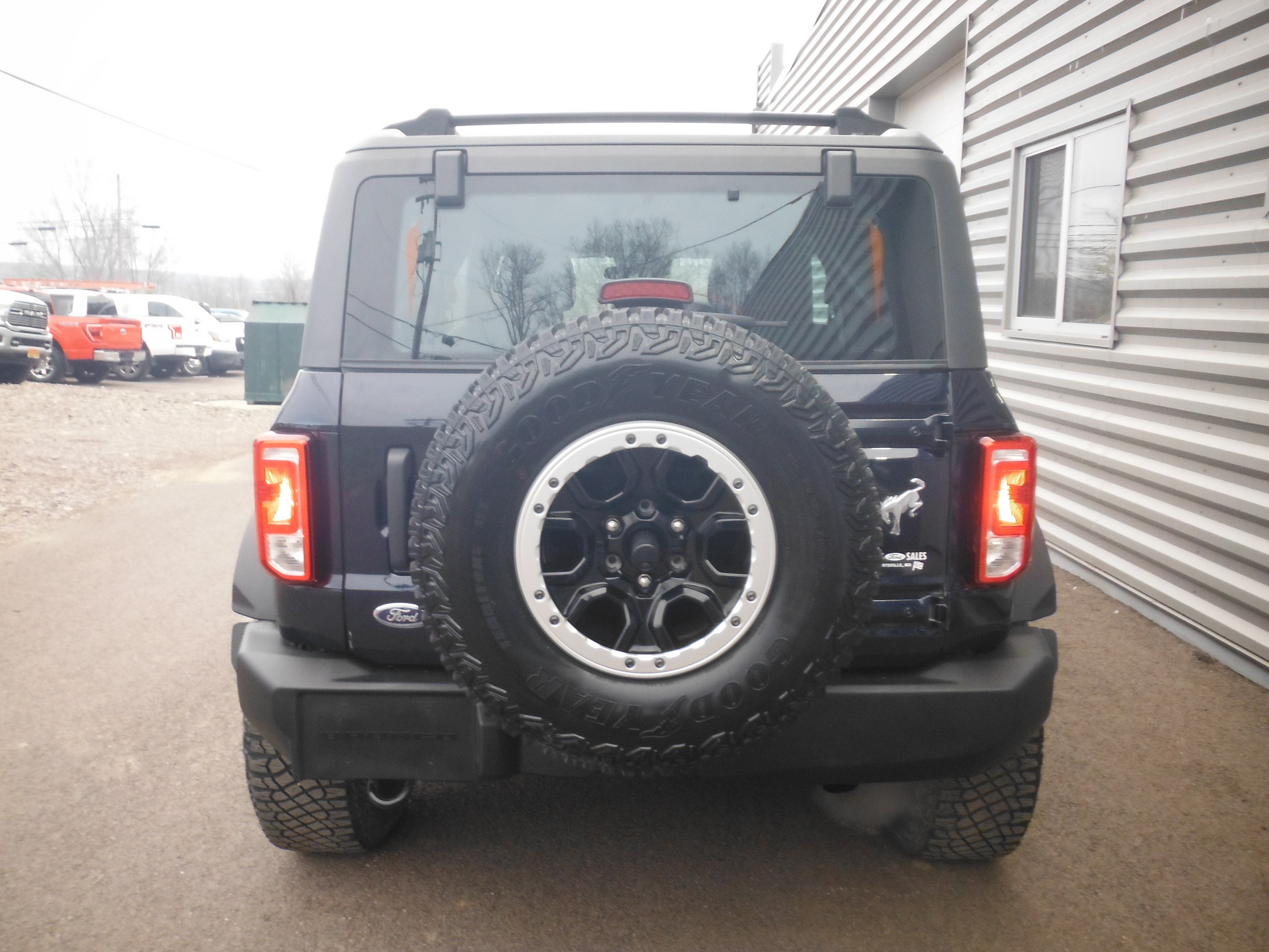 2021 Ford Bronco Base