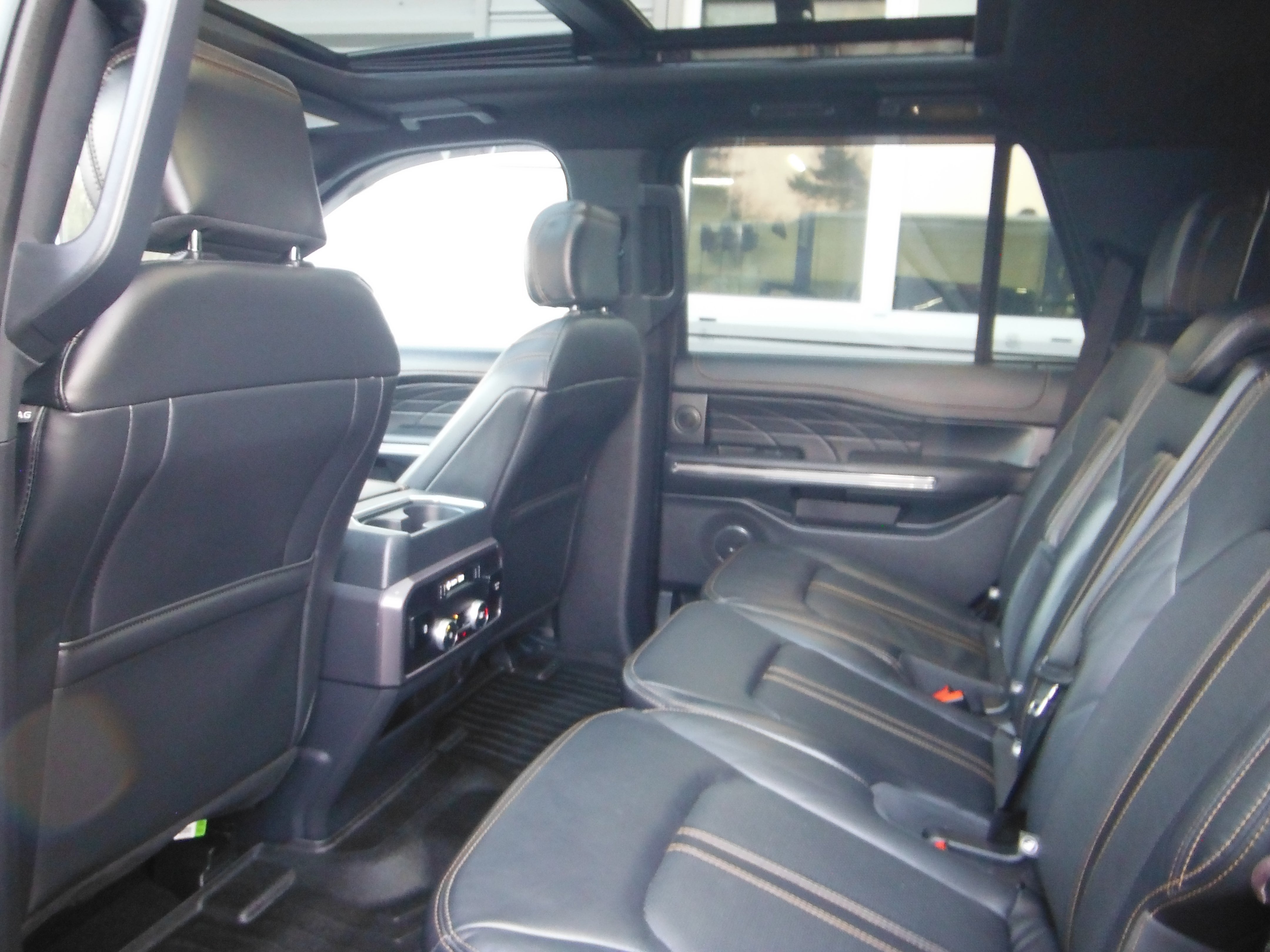 2022 Ford Expedition Platinum