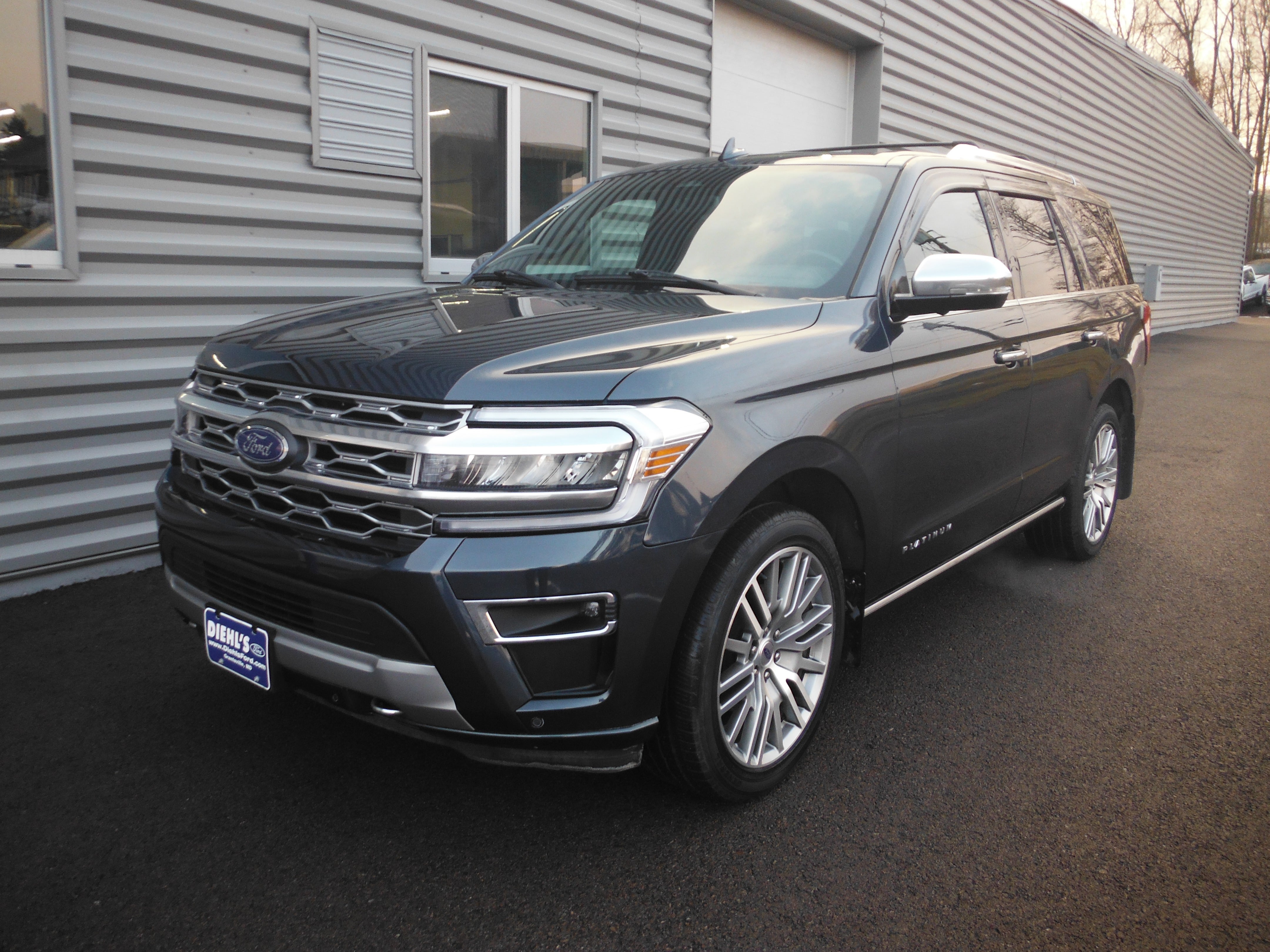 2022 Ford Expedition Platinum