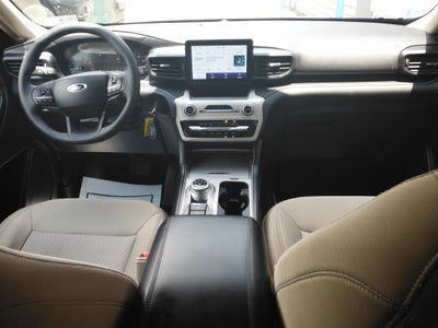 2022 Ford Explorer Base