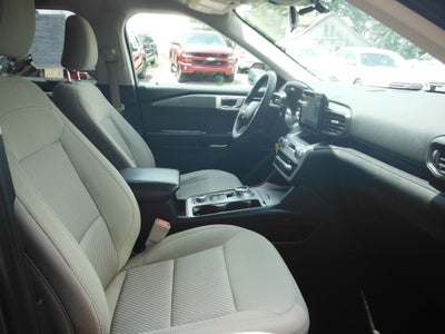 2022 Ford Explorer Base