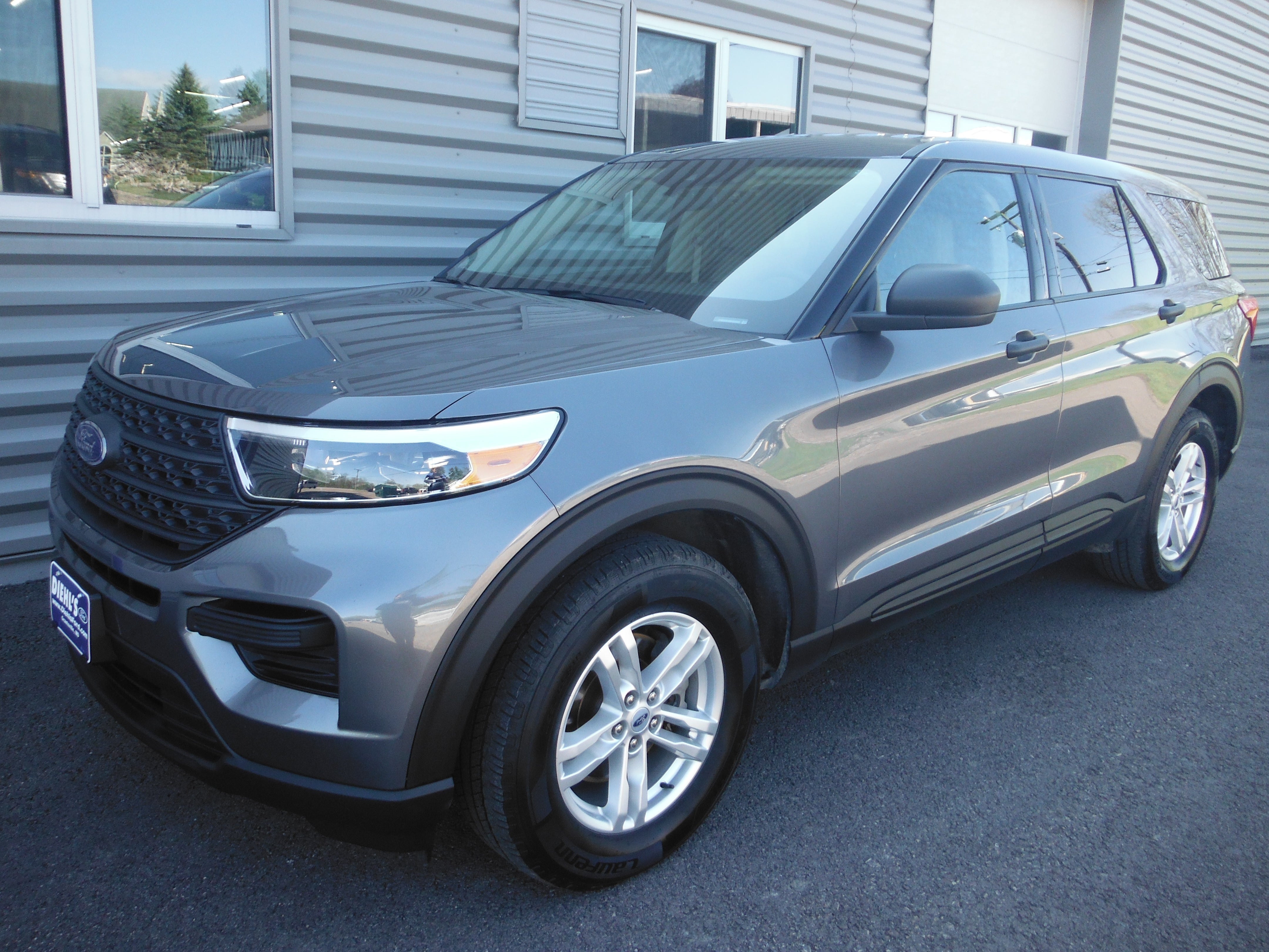 2022 Ford Explorer Base