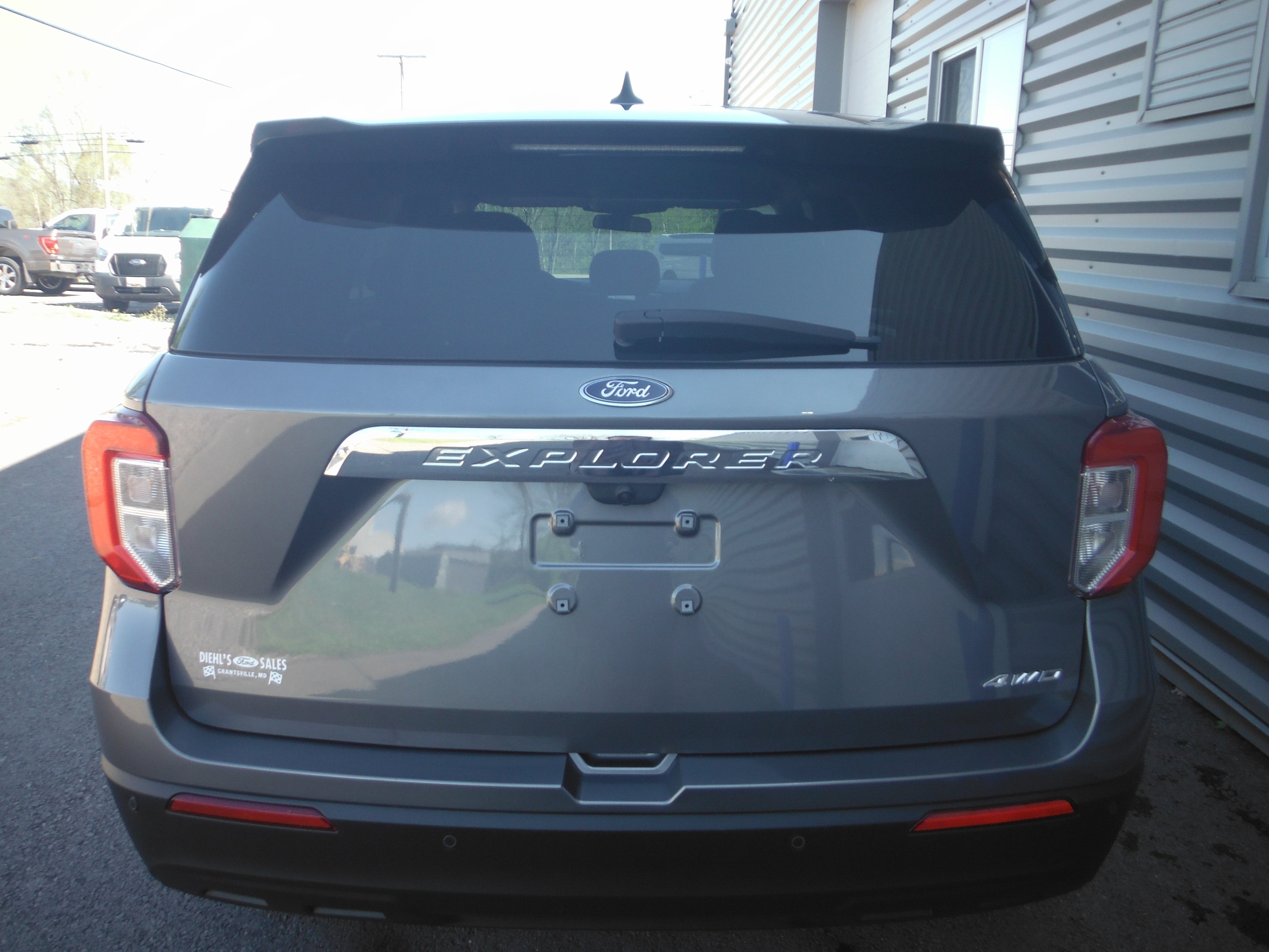 2022 Ford Explorer Base