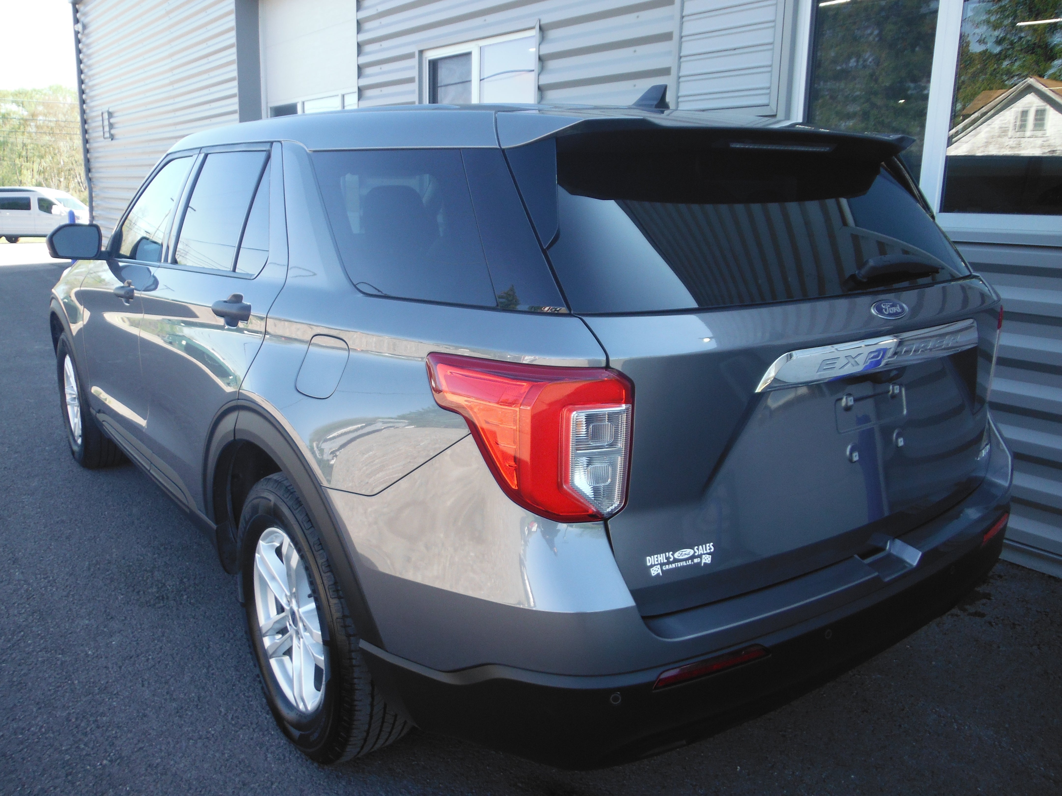 2022 Ford Explorer Base
