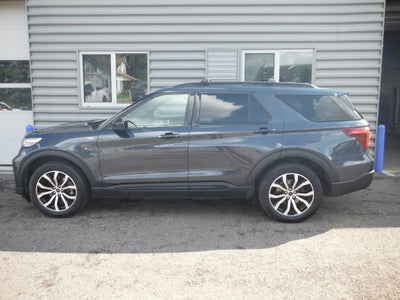 2022 Ford Explorer ST-Line