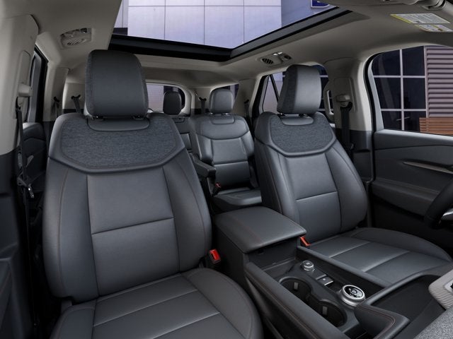 2027 Ford Explorer Active w/200A Pkg