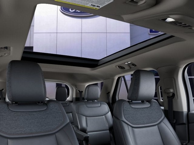 2027 Ford Explorer Active w/200A Pkg