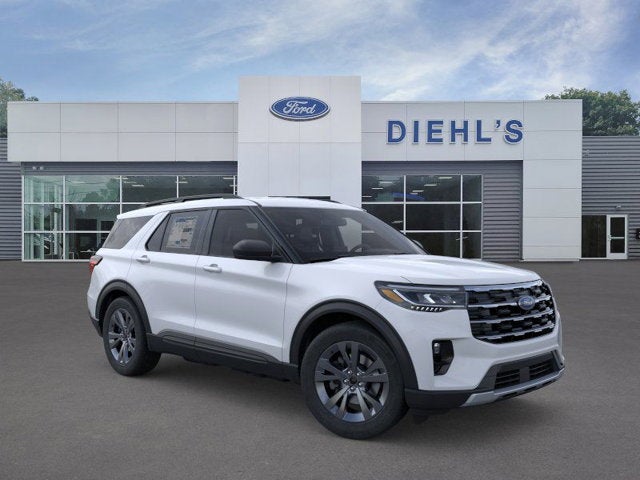 2026 Ford Explorer XLT
