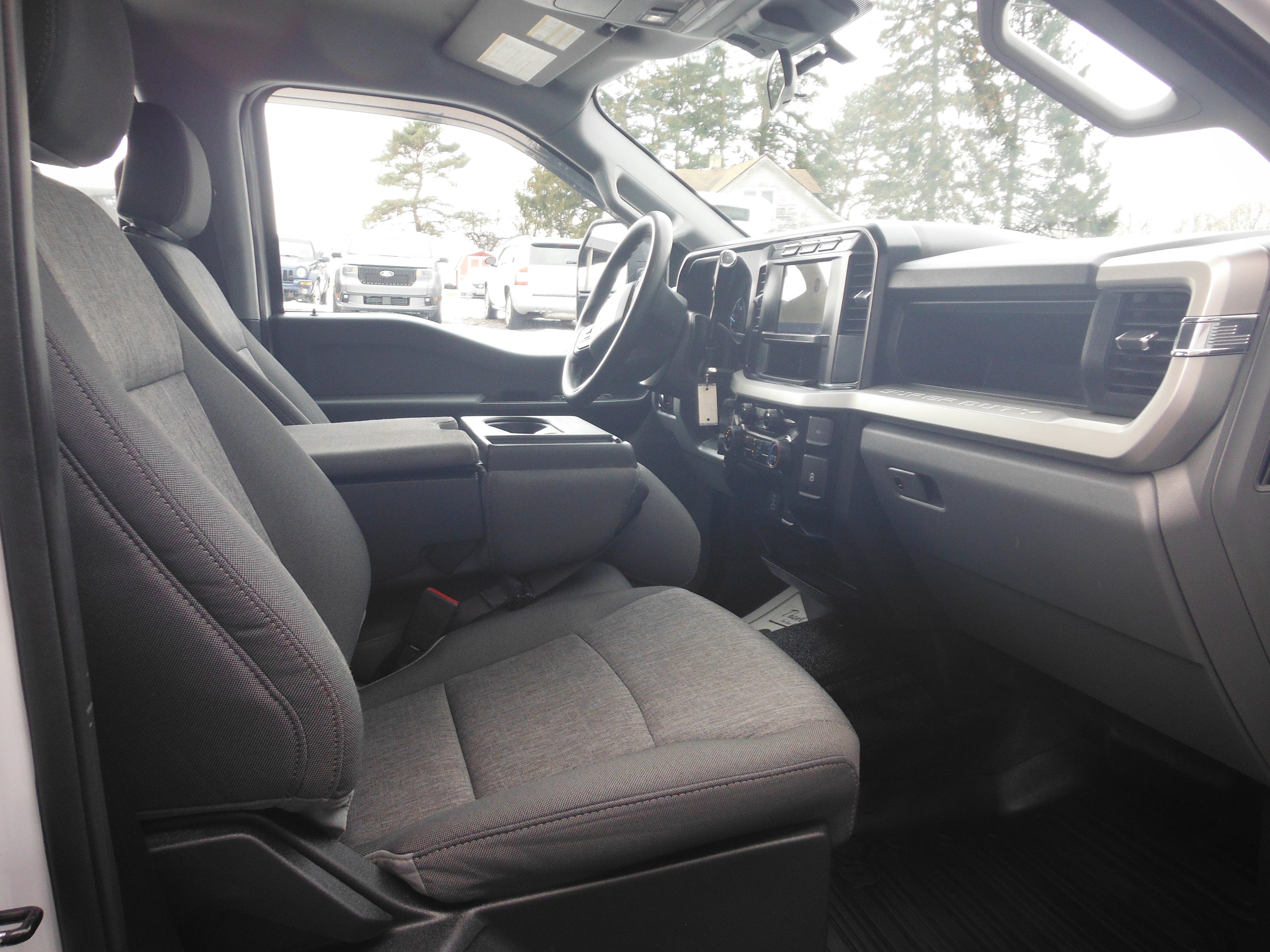 2024 Ford Super Duty F-250 SRW XL