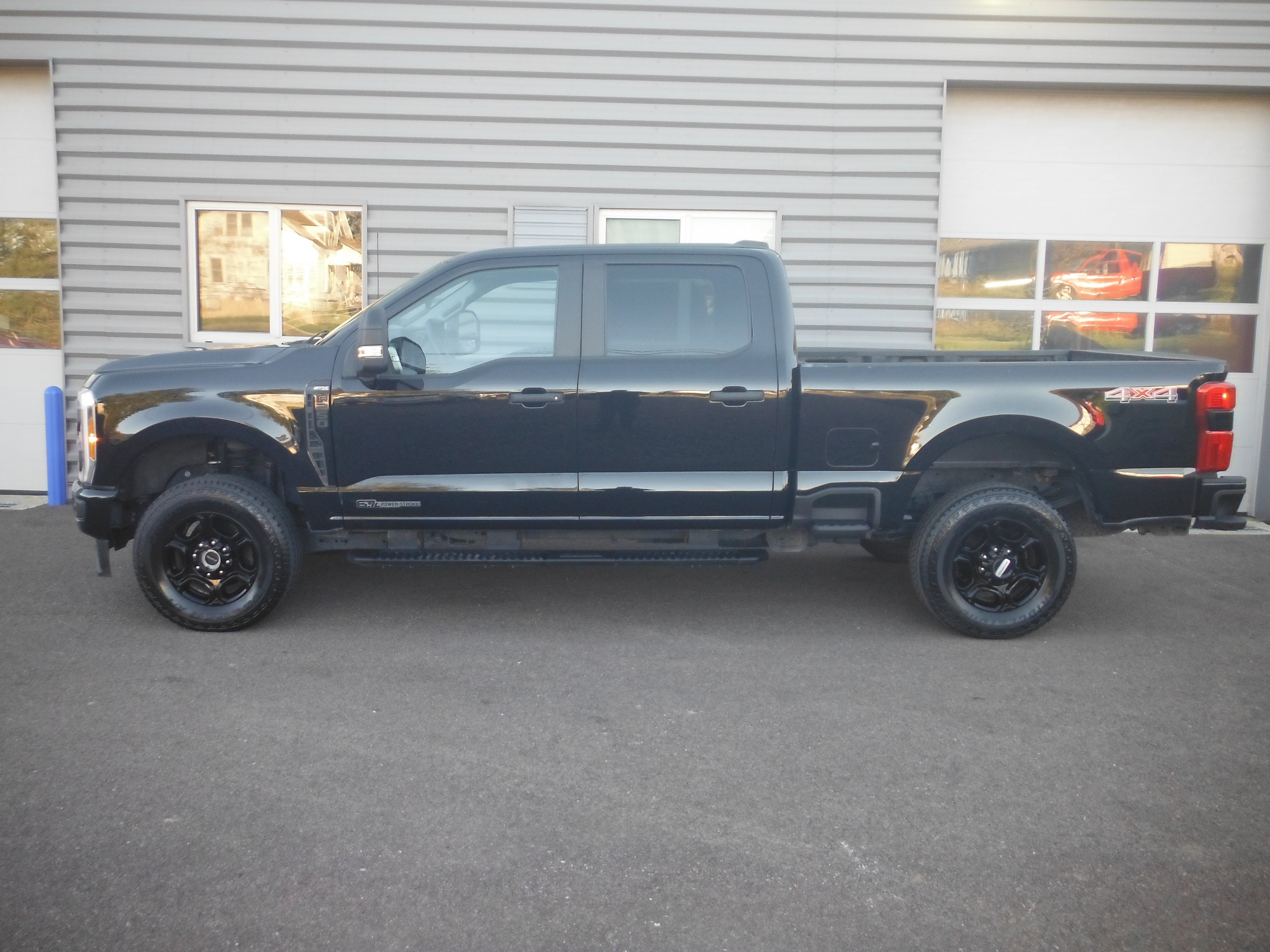 2023 Ford Super Duty F-250 SRW STX