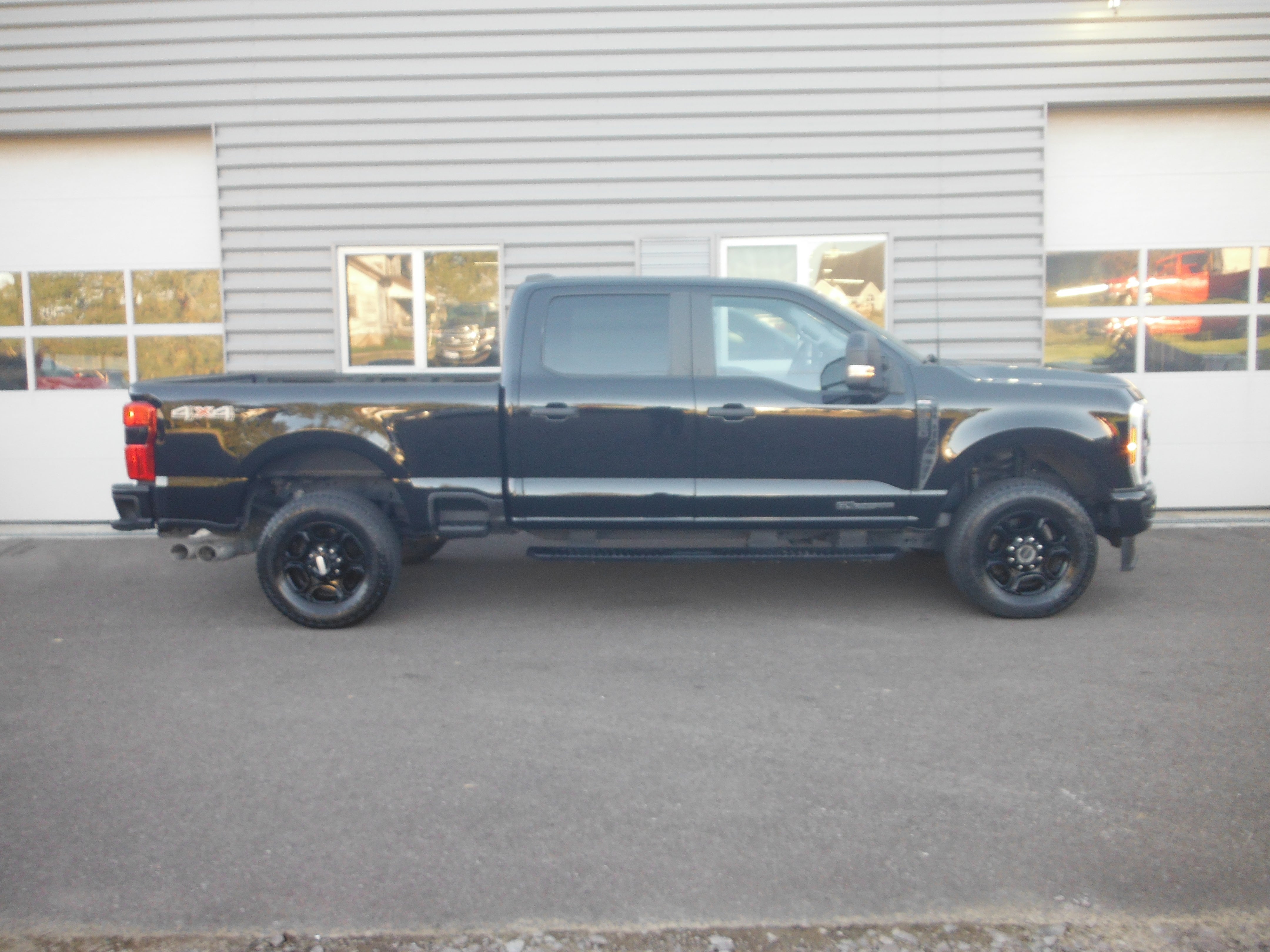 2023 Ford Super Duty F-250 SRW STX