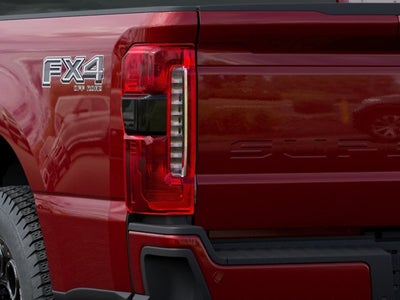 2027 Ford Super Duty F-350 SRW XLT