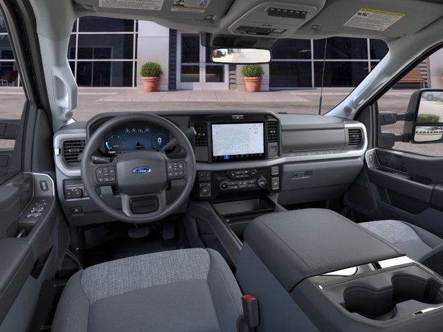 2026 Ford Super Duty F-350 SRW XLT