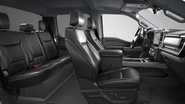 2026 Ford Super Duty F-350 SRW LARIAT