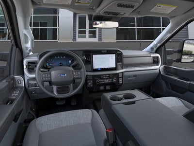 2026 Ford Super Duty F-350 SRW XLT