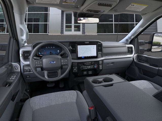 2026 Ford Super Duty F-350 SRW XLT