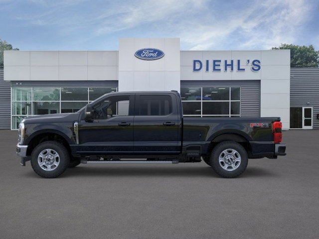 2026 Ford Super Duty F-350 SRW XLT