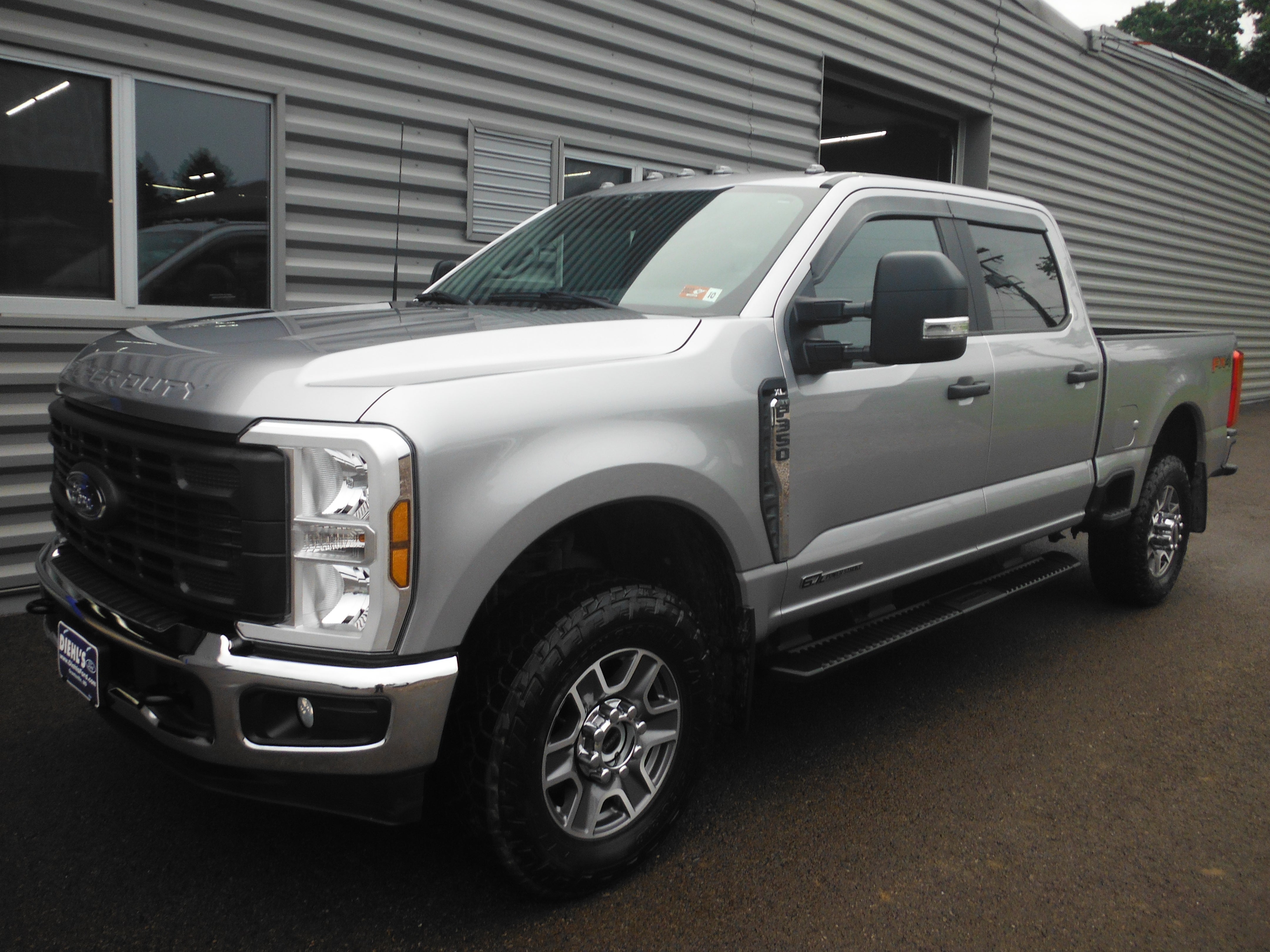 2024 Ford Super Duty F-350 SRW XL