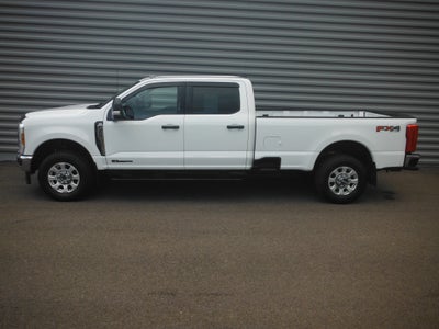 2024 Ford Super Duty F-350 SRW XLT