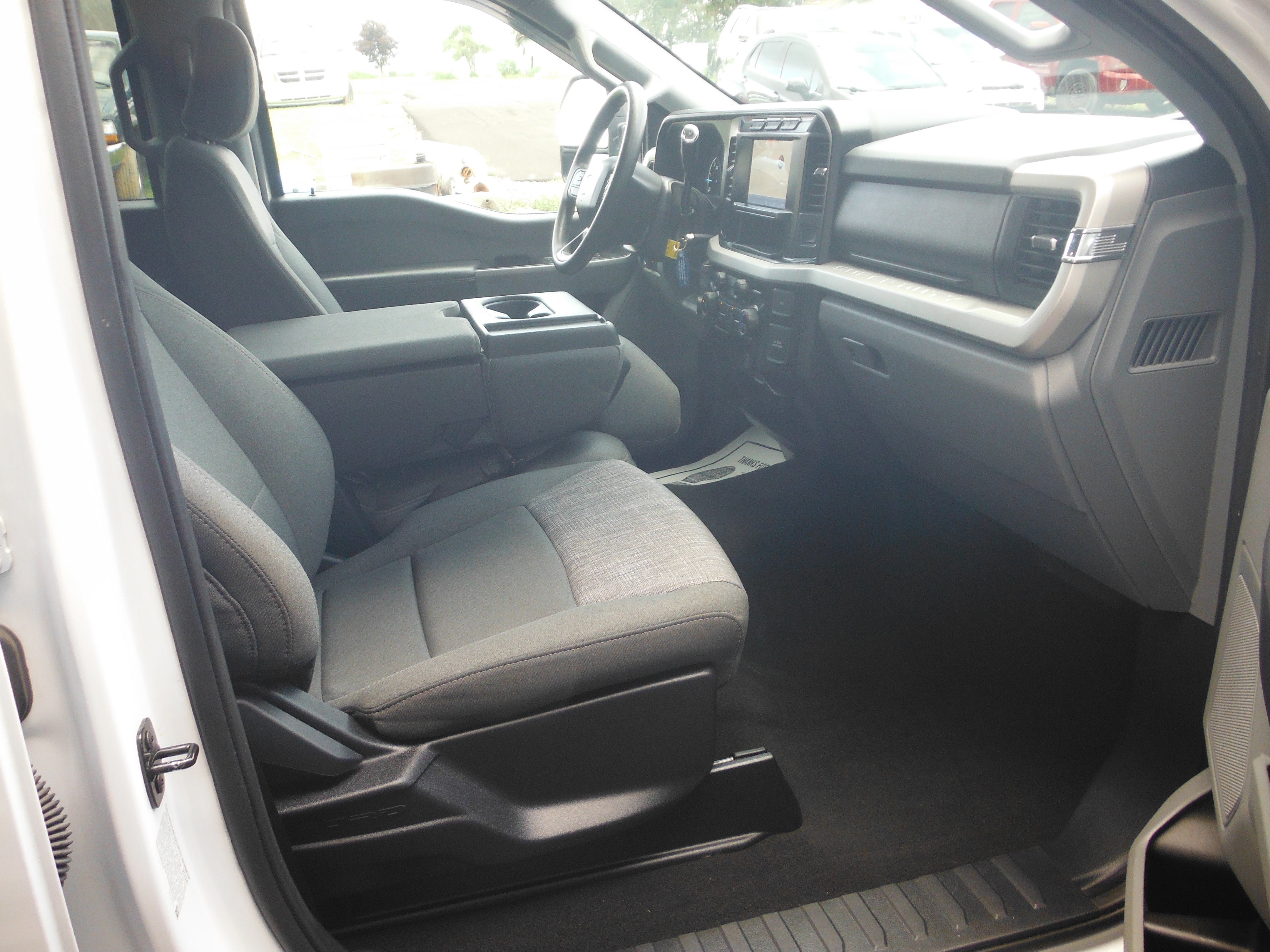 2024 Ford Super Duty F-350 SRW XLT