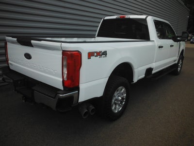 2024 Ford Super Duty F-350 SRW XLT