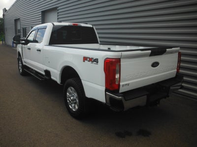 2024 Ford Super Duty F-350 SRW XLT