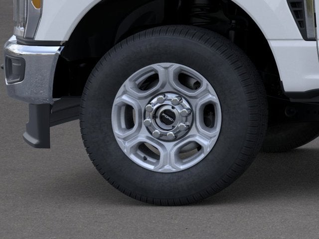 2026 Ford Super Duty F-350 SRW F-350® XLT