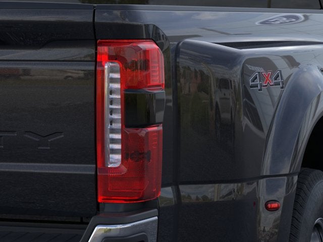 2026 Ford Super Duty F-350 DRW F-350® Lariat®