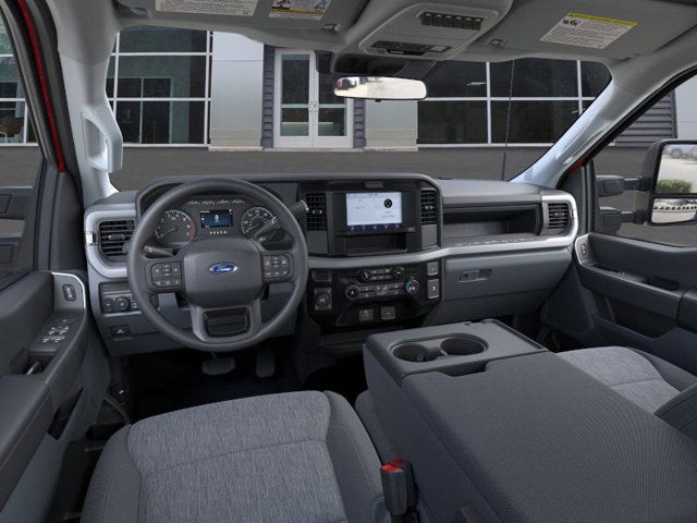 2025 Ford Super Duty F-350 SRW XL