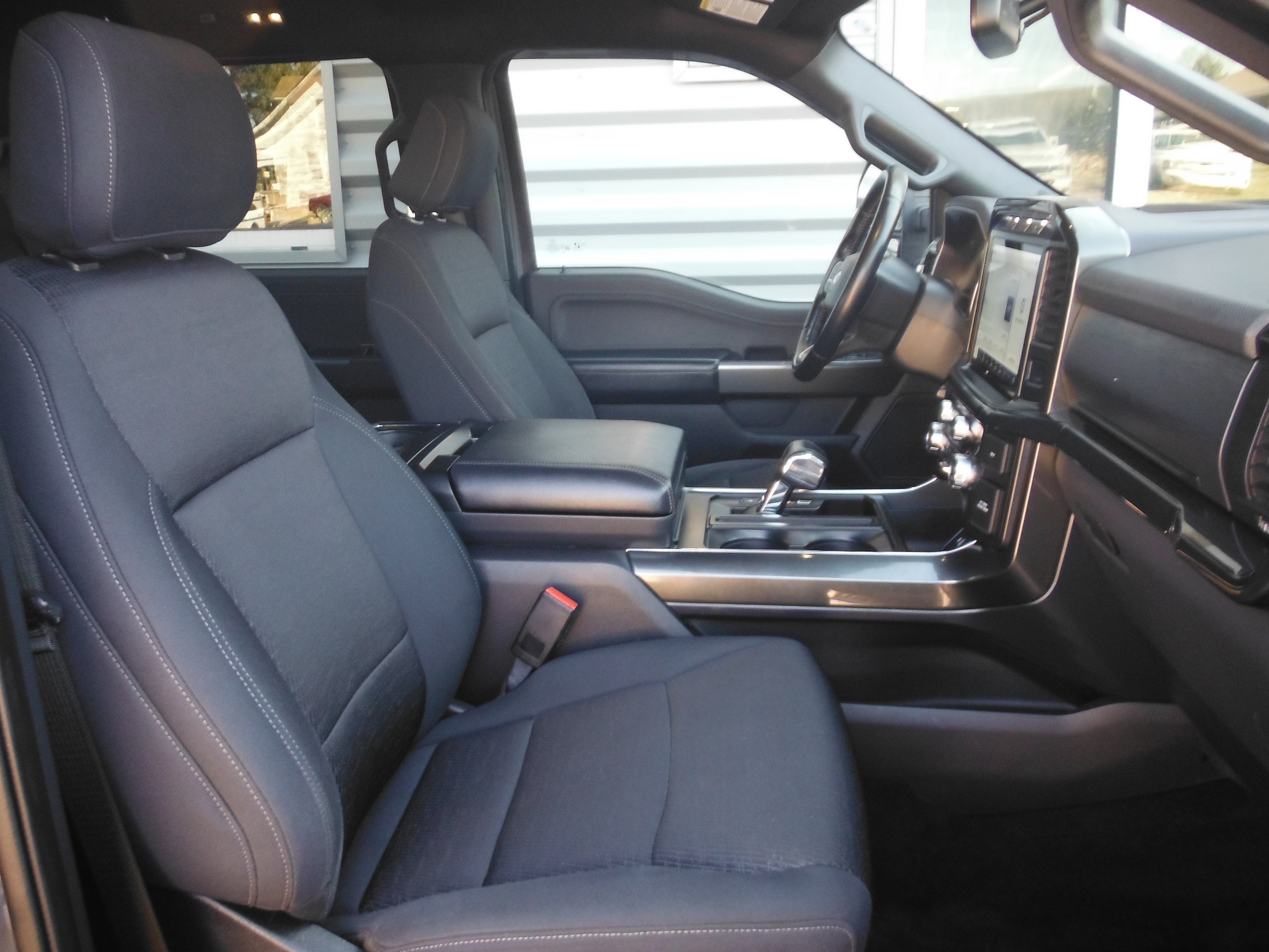 2021 Ford F-150 Base