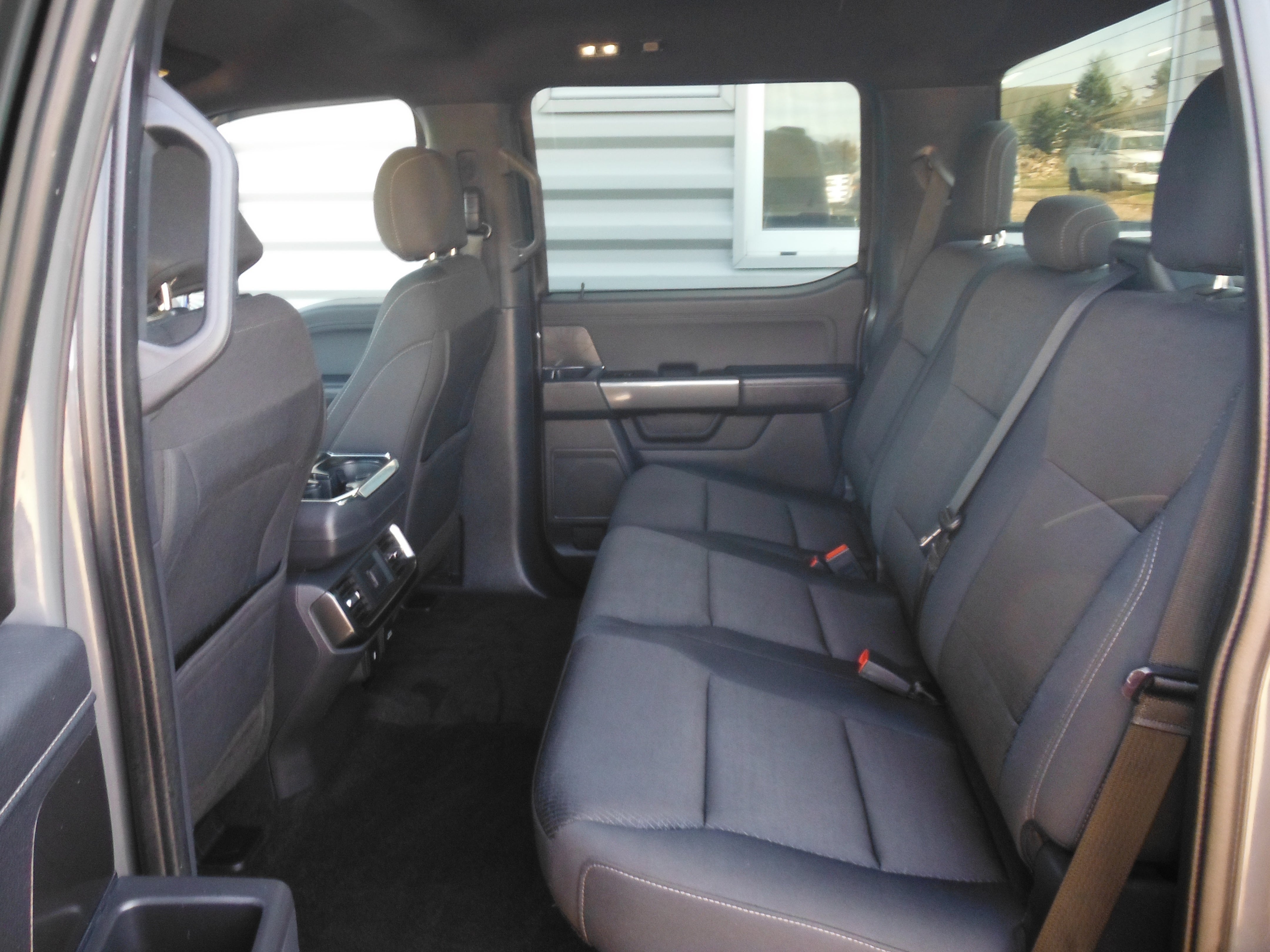 2021 Ford F-150 Base