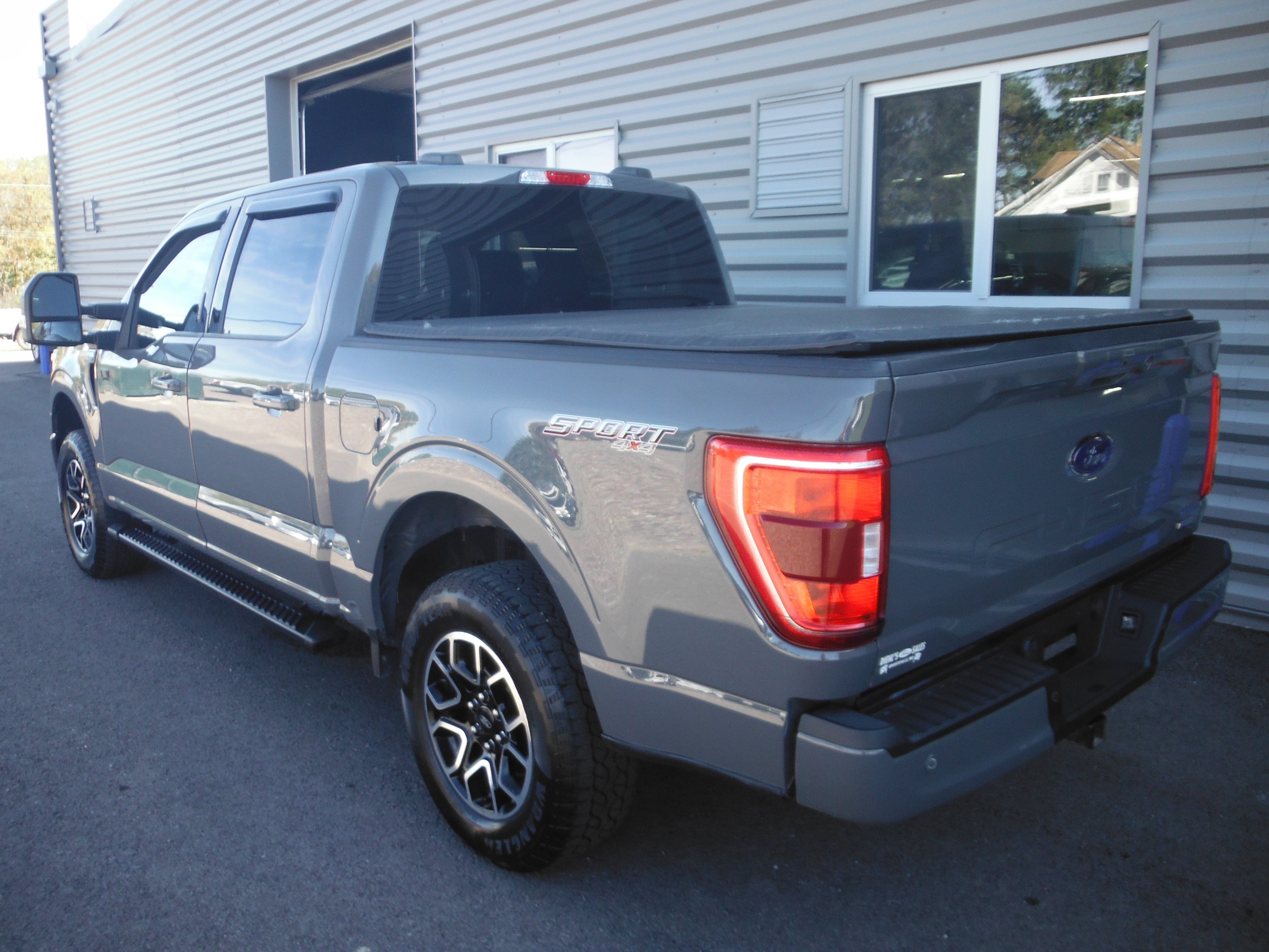 2021 Ford F-150 Base