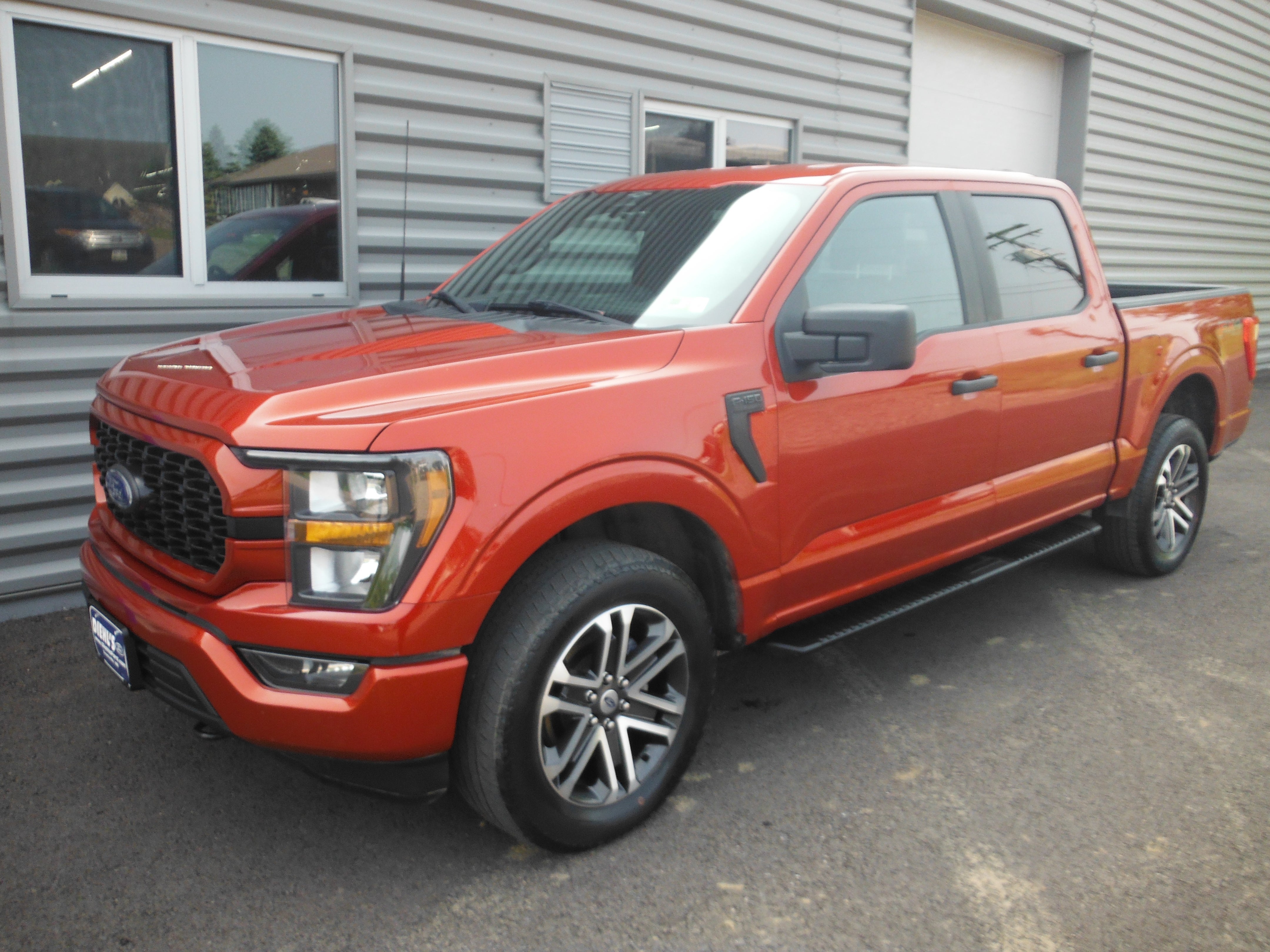 2023 Ford F-150 XL STX