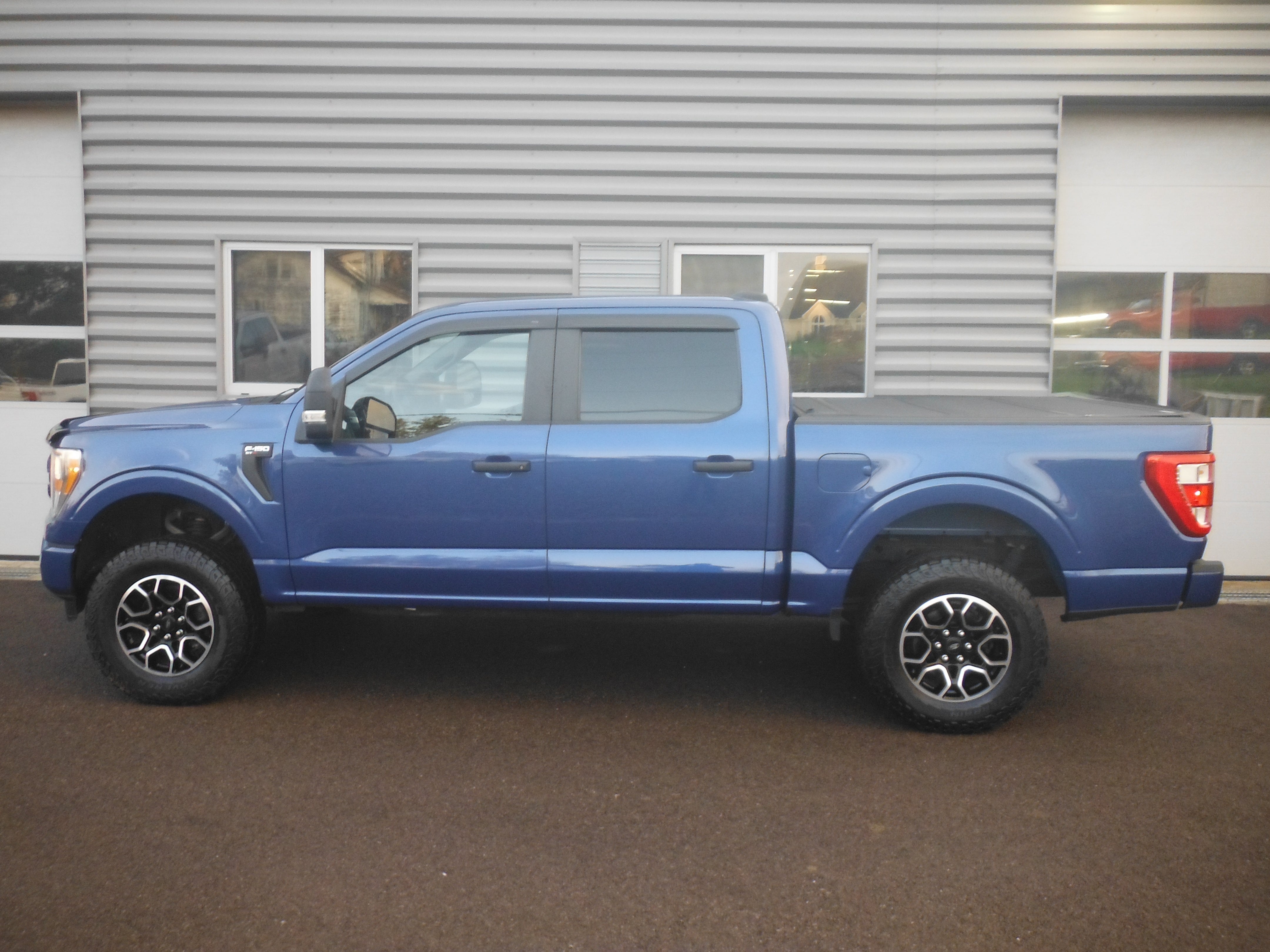 2022 Ford F-150 STX