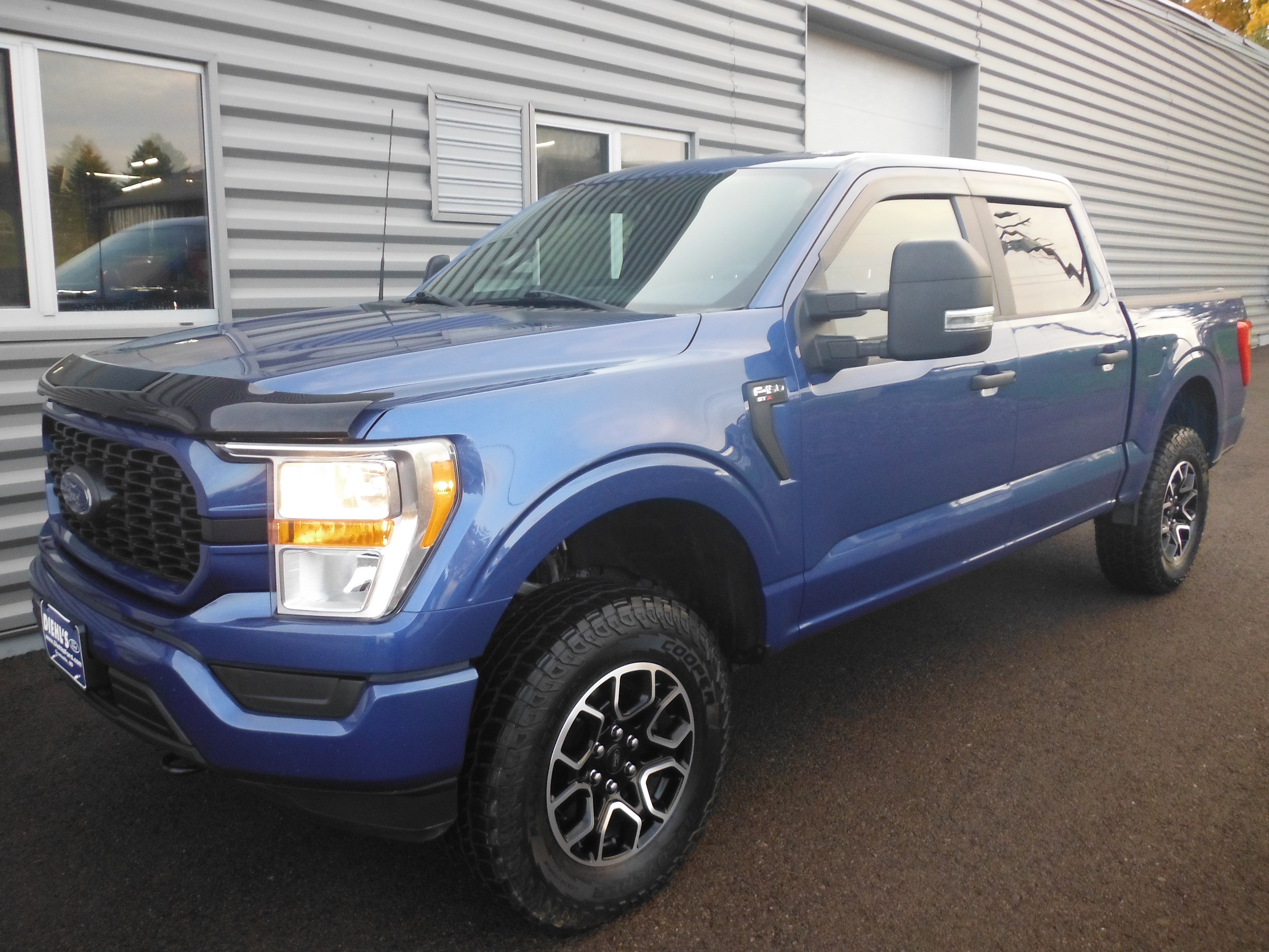 2022 Ford F-150 STX