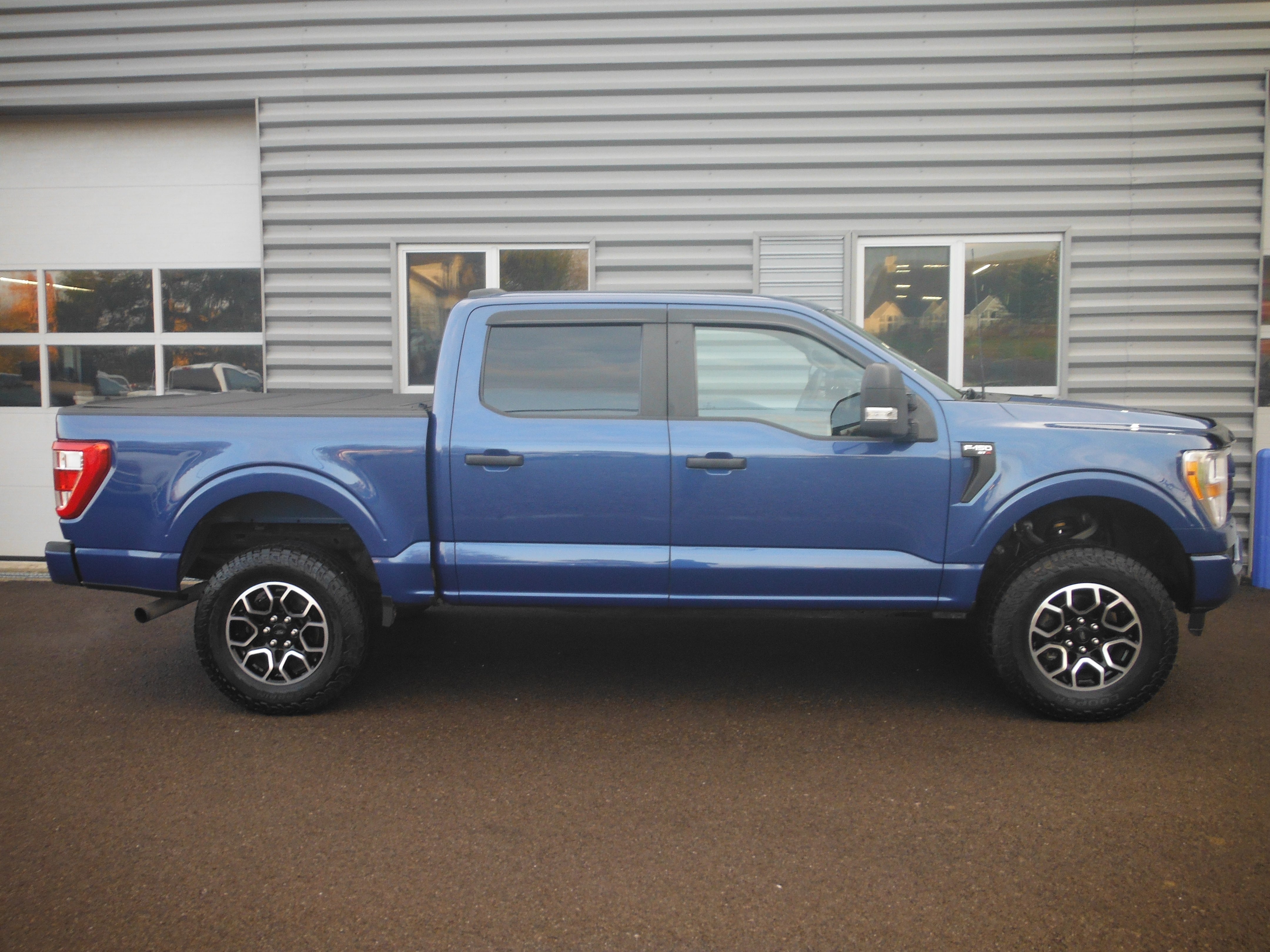 2022 Ford F-150 STX