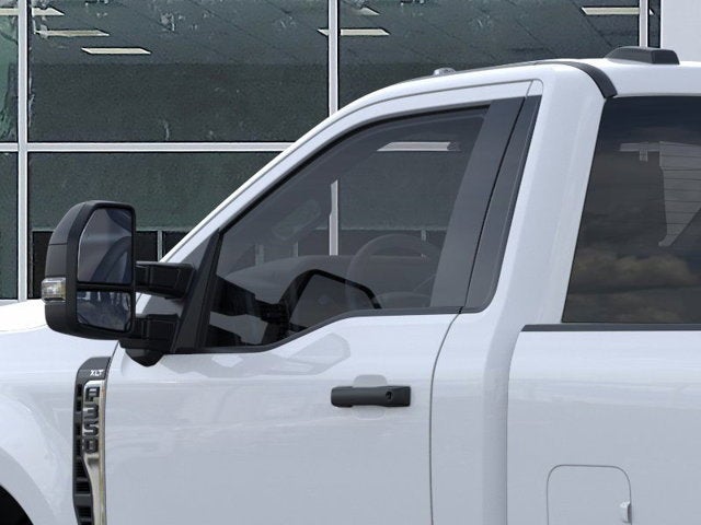 2026 Ford Super Duty F-350 SRW XLT