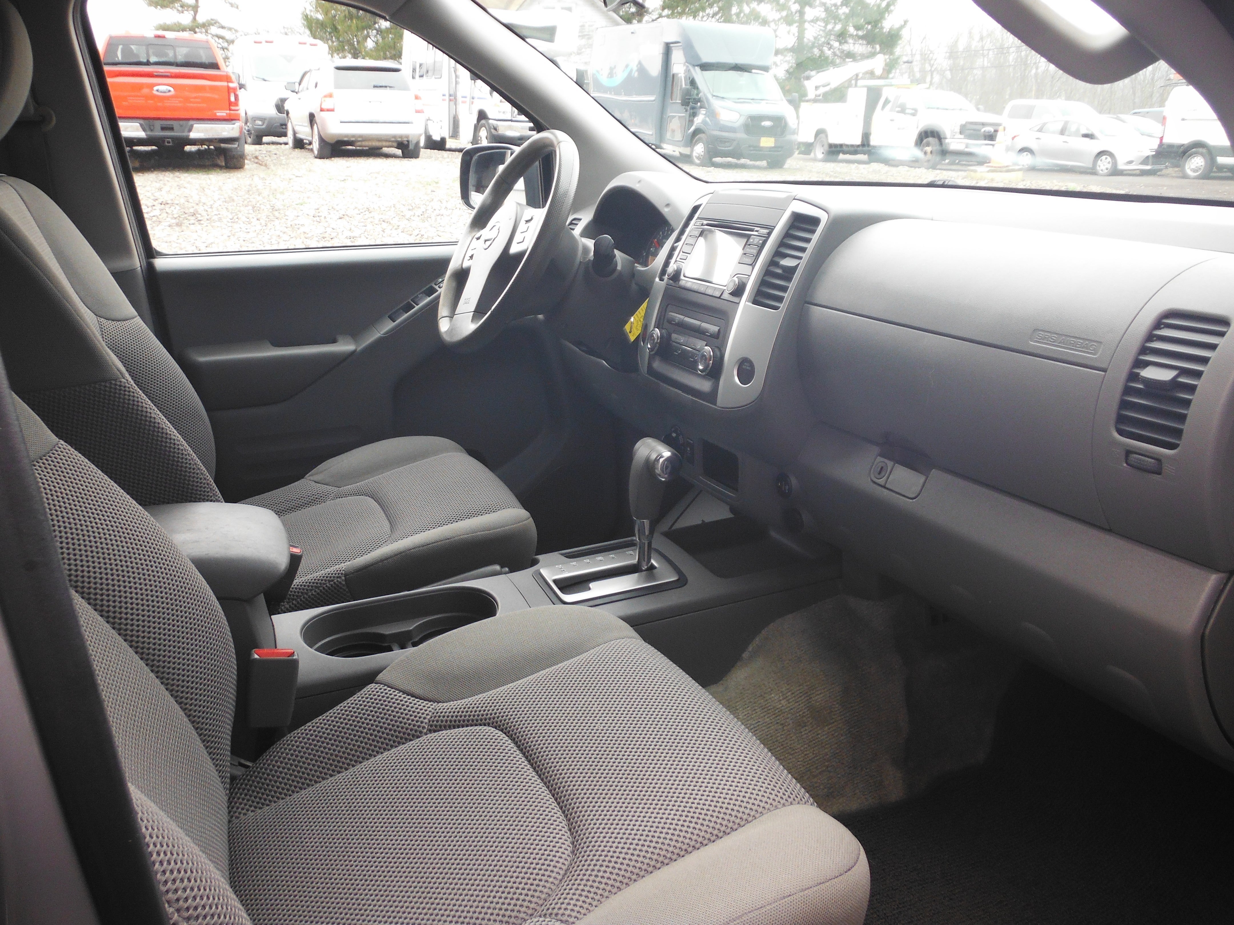 2018 Nissan Frontier SV V6